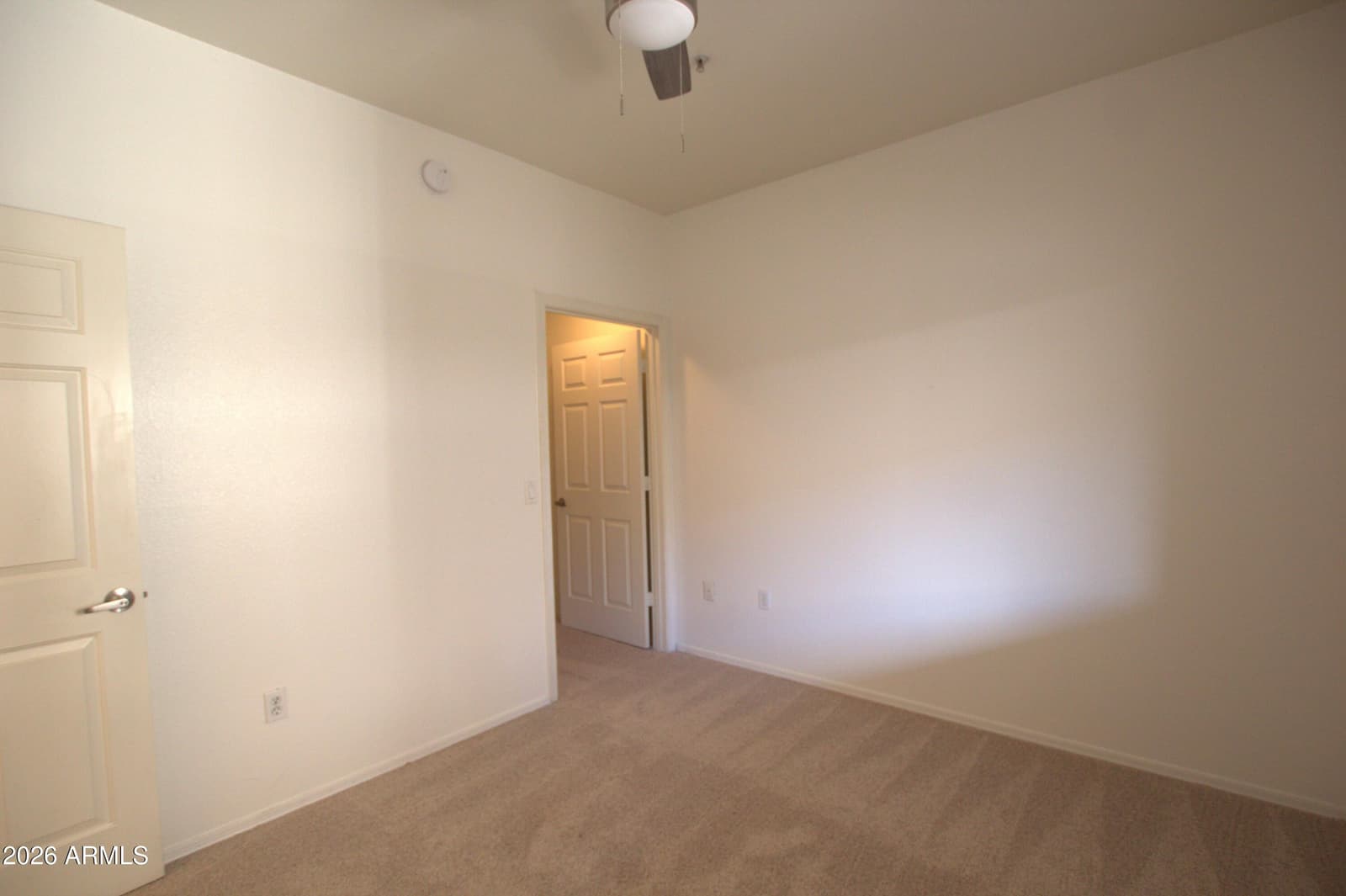 920 E DEVONSHIRE Avenue 4022, Phoenix, AZ 85014 — photo 12 of 23