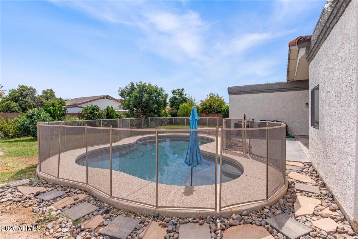 8443 W DONALD Drive, Peoria, AZ 85383 — photo 17 of 28