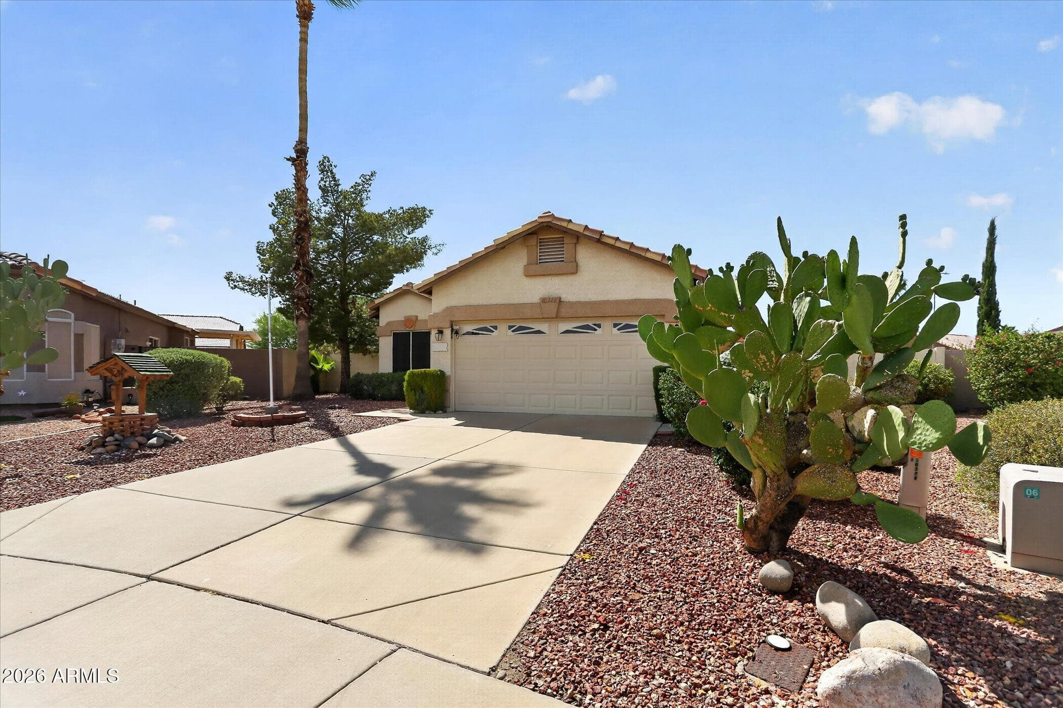10328 W BURNETT Road, Peoria, AZ 85382 — photo 3 of 39