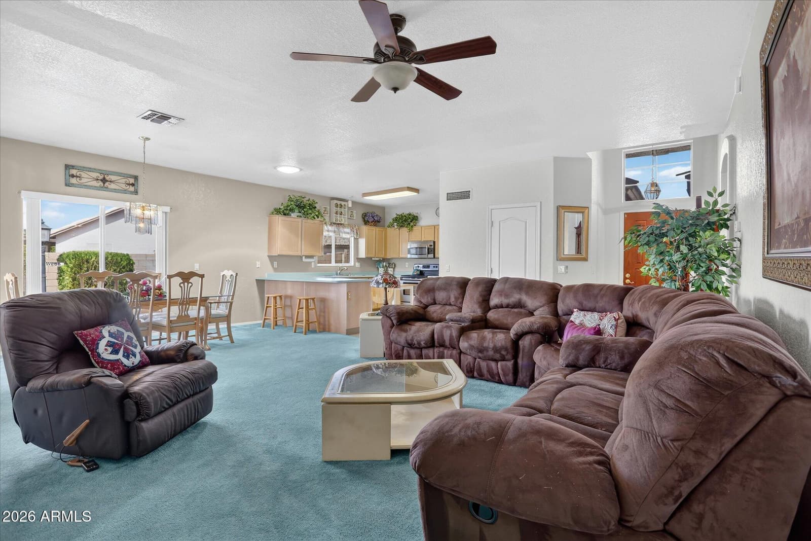 10328 W BURNETT Road, Peoria, AZ 85382 — photo 9 of 39