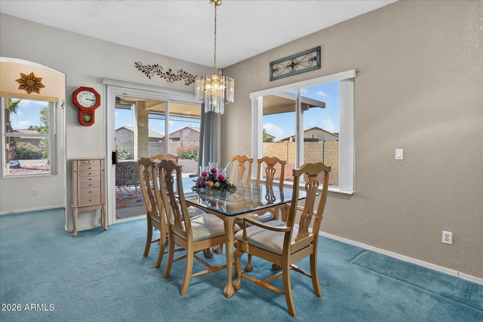 10328 W BURNETT Road, Peoria, AZ 85382 — photo 10 of 39