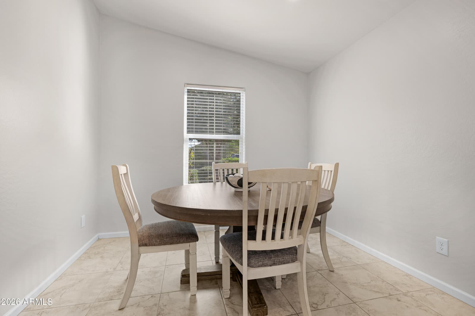 800 W LOWELL Drive, San Tan Valley, AZ 85140 — photo 17 of 38