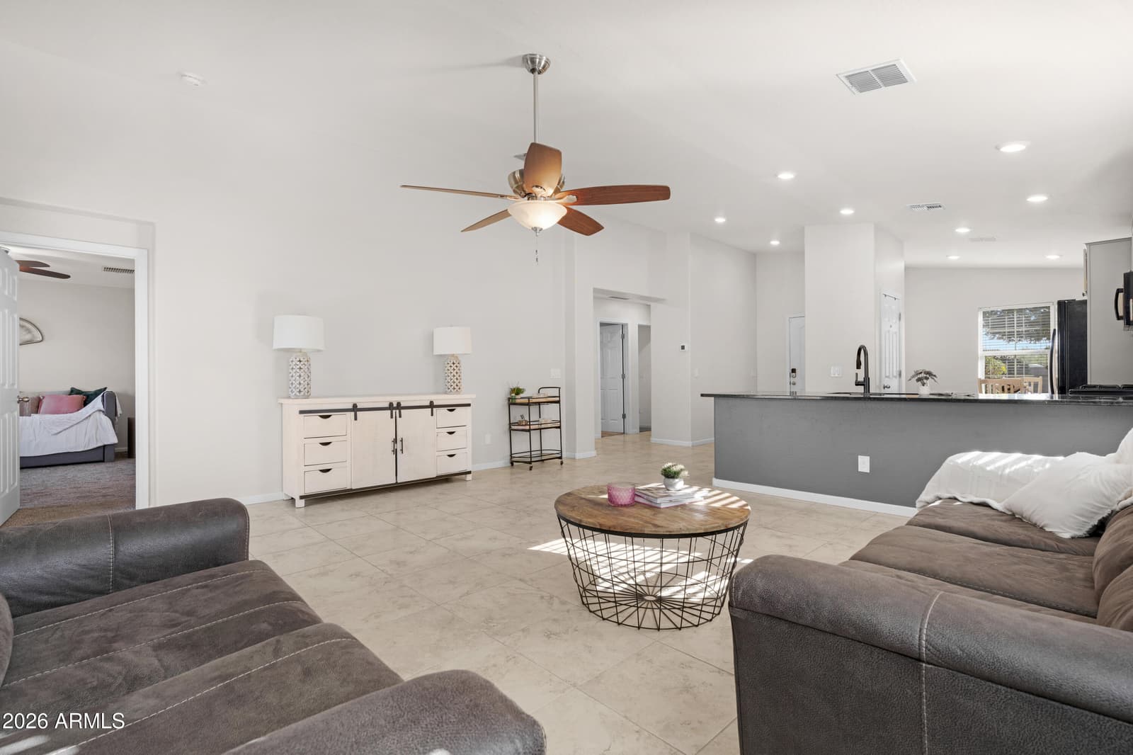 800 W LOWELL Drive, San Tan Valley, AZ 85140 — photo 7 of 38