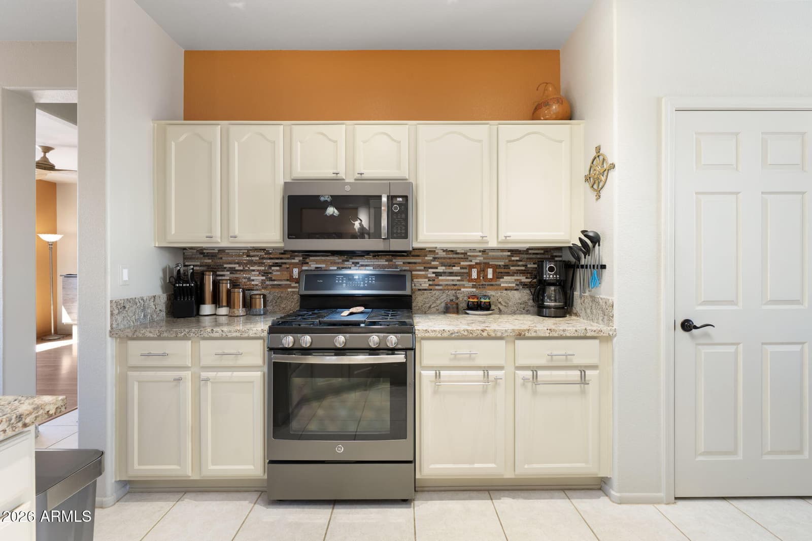 16226 W Tamarack Lane, Surprise, AZ 85374 — photo 14 of 43