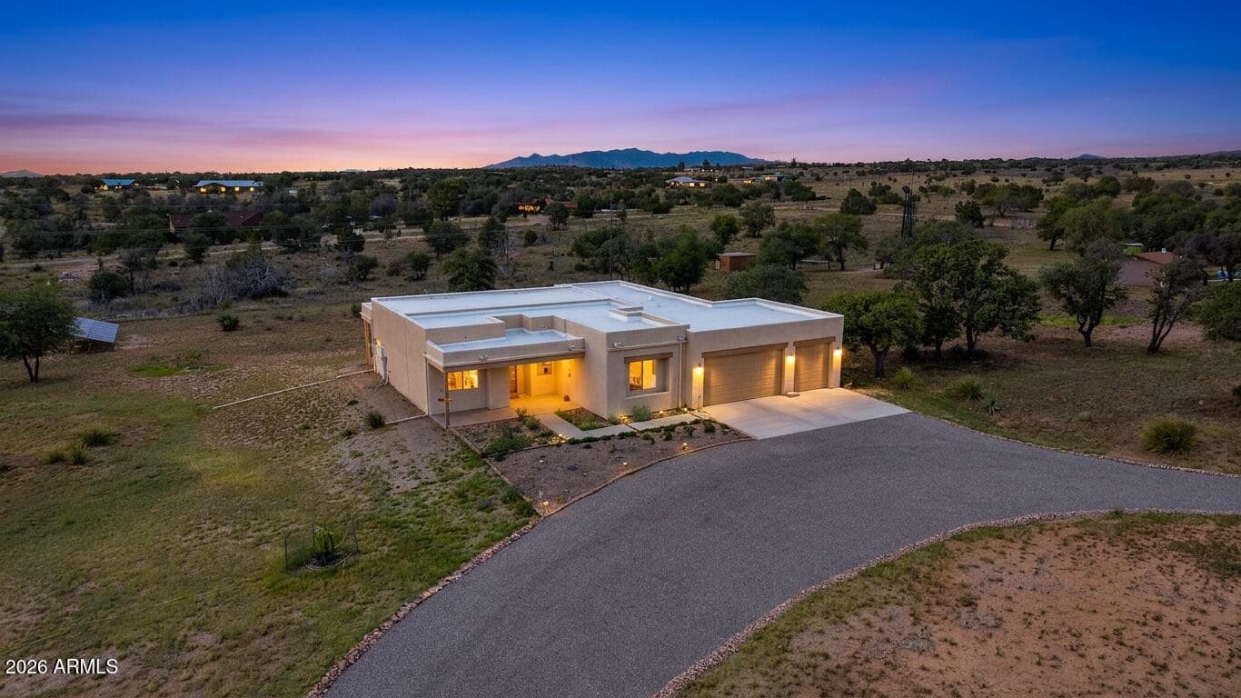 195 E PAPAGO SPRINGS Road, Sonoita, AZ 85637 — photo 1 of 30