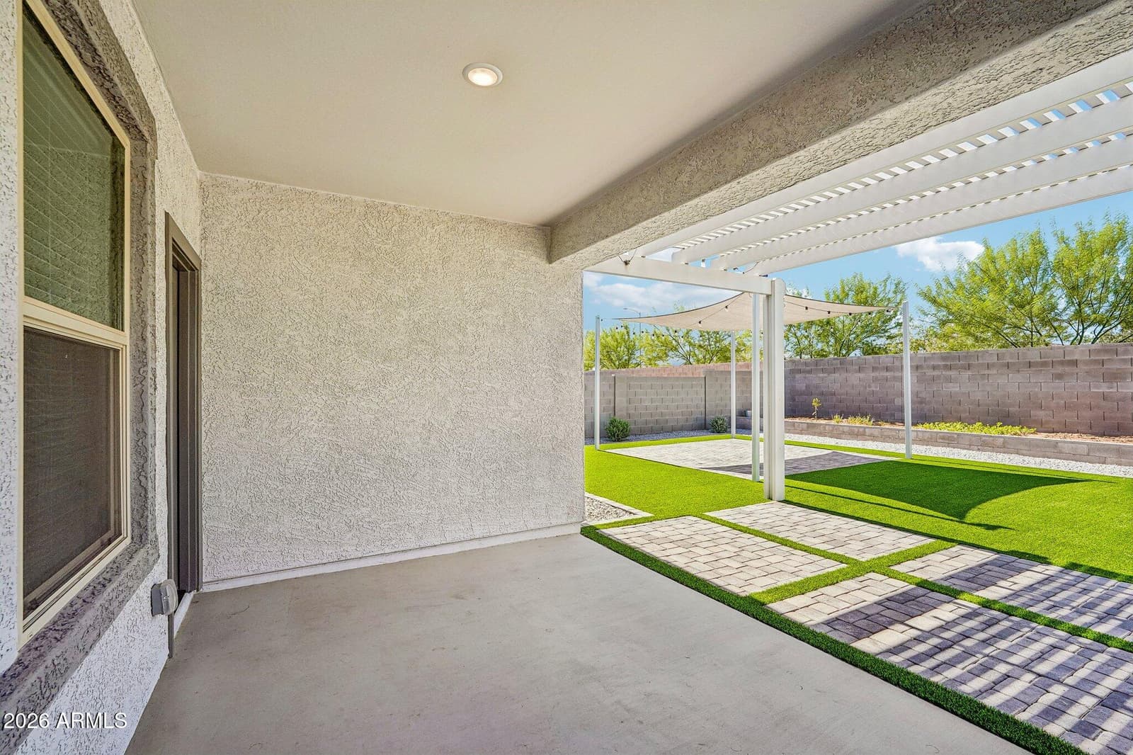 9737 W AGORA Lane, Tolleson, AZ 85353 — photo 4 of 22