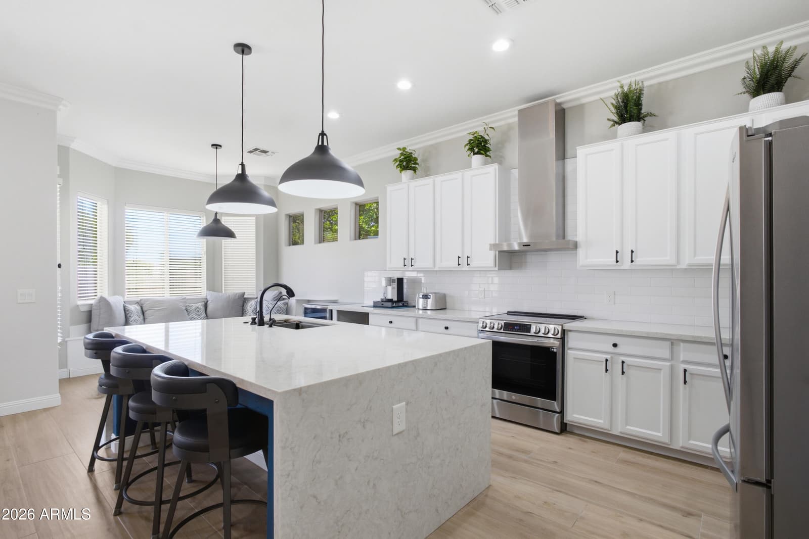 13500 W ALVARADO Drive, Goodyear, AZ 85395 — photo 8 of 42