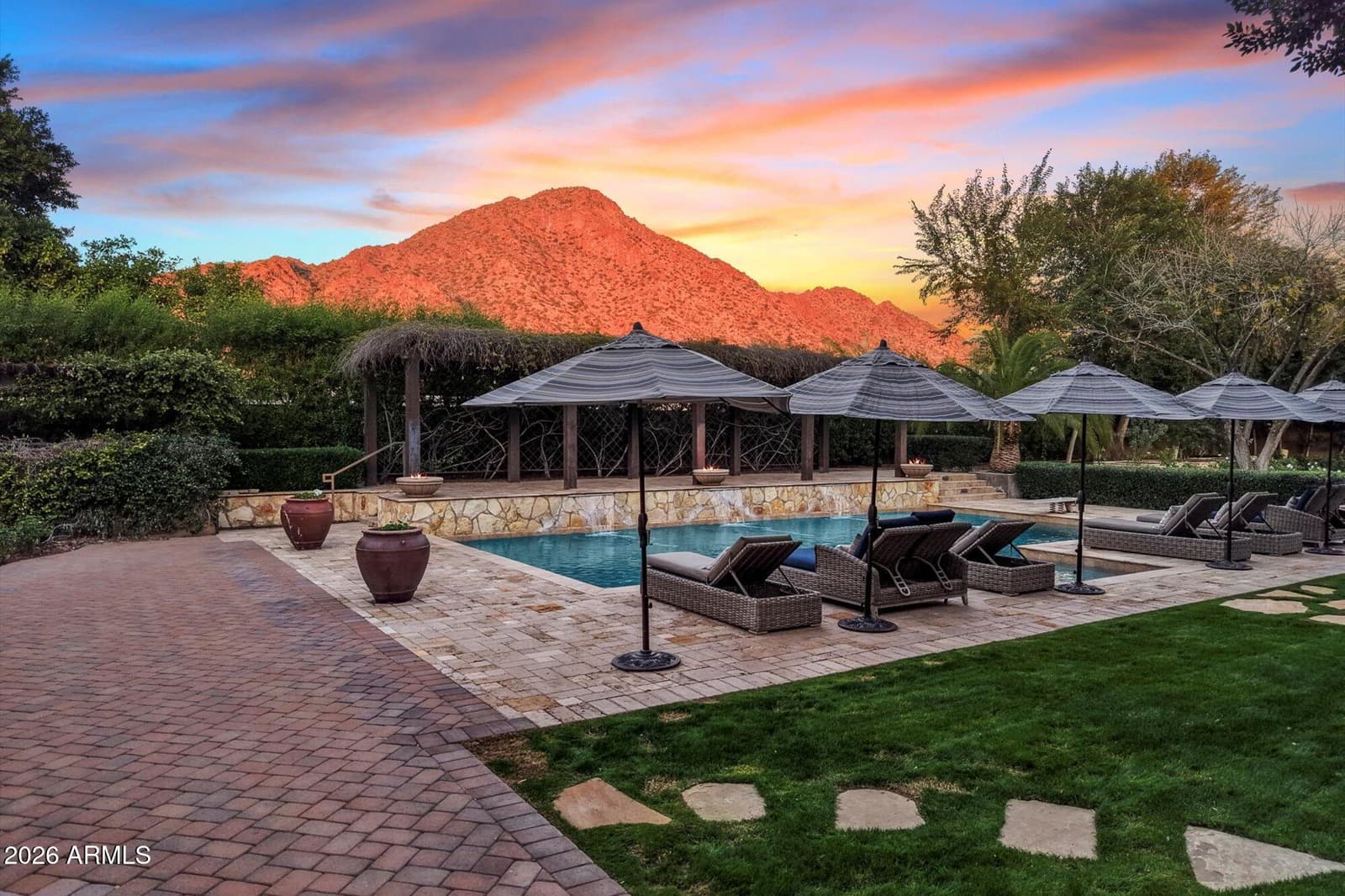 4715 N Launfal Avenue, Phoenix, AZ 85018 — photo 5 of 39