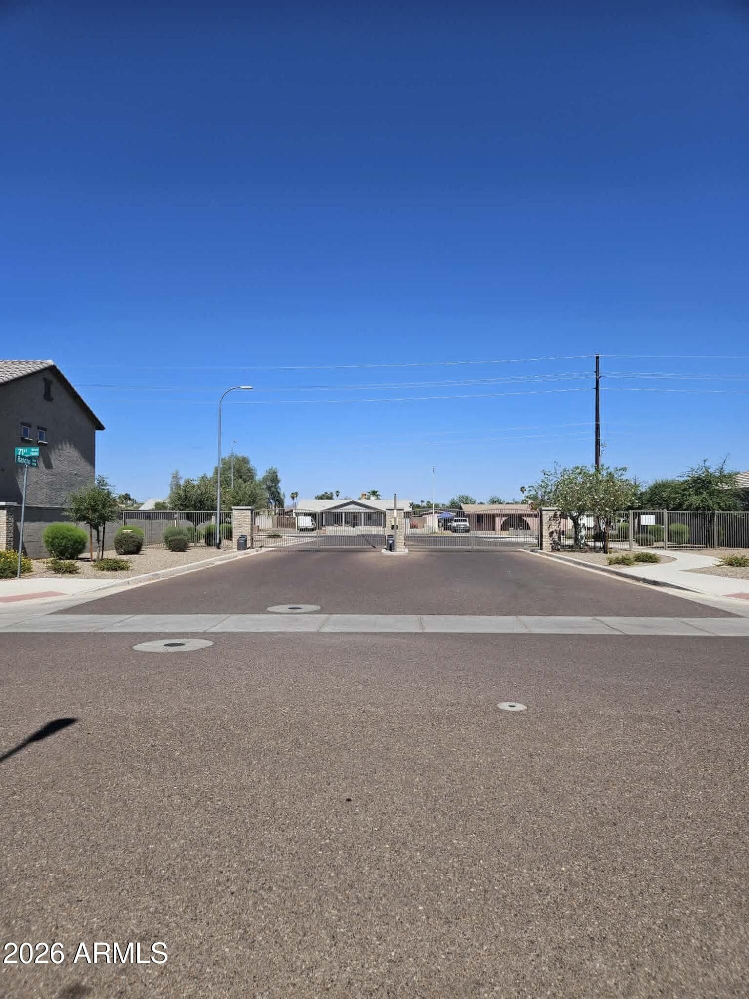 7121 W SOLANO Drive N, Glendale, AZ 85303 — photo 27 of 29