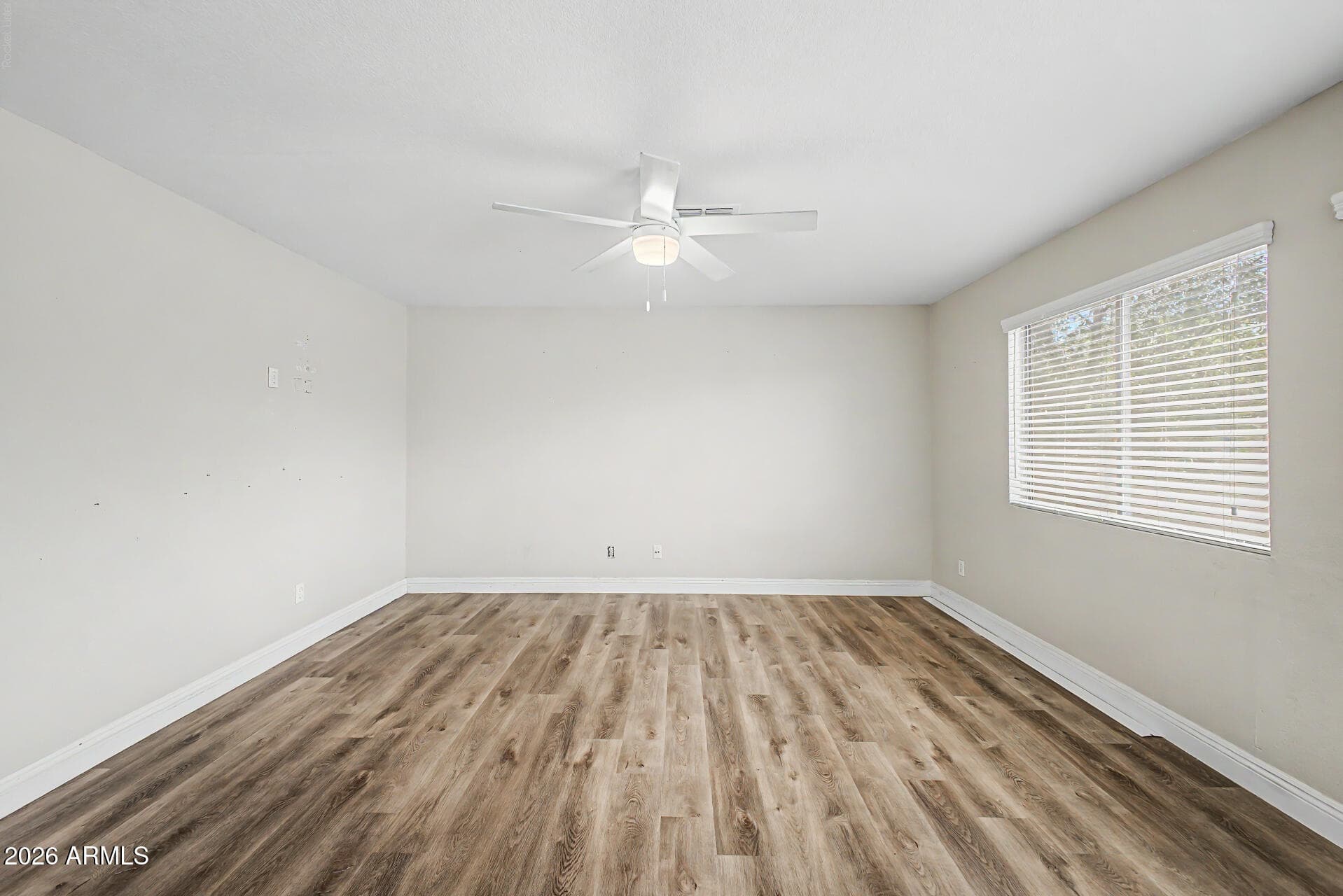 1211 E SILKTASSEL Trail, San Tan Valley, AZ 85143 — photo 18 of 31