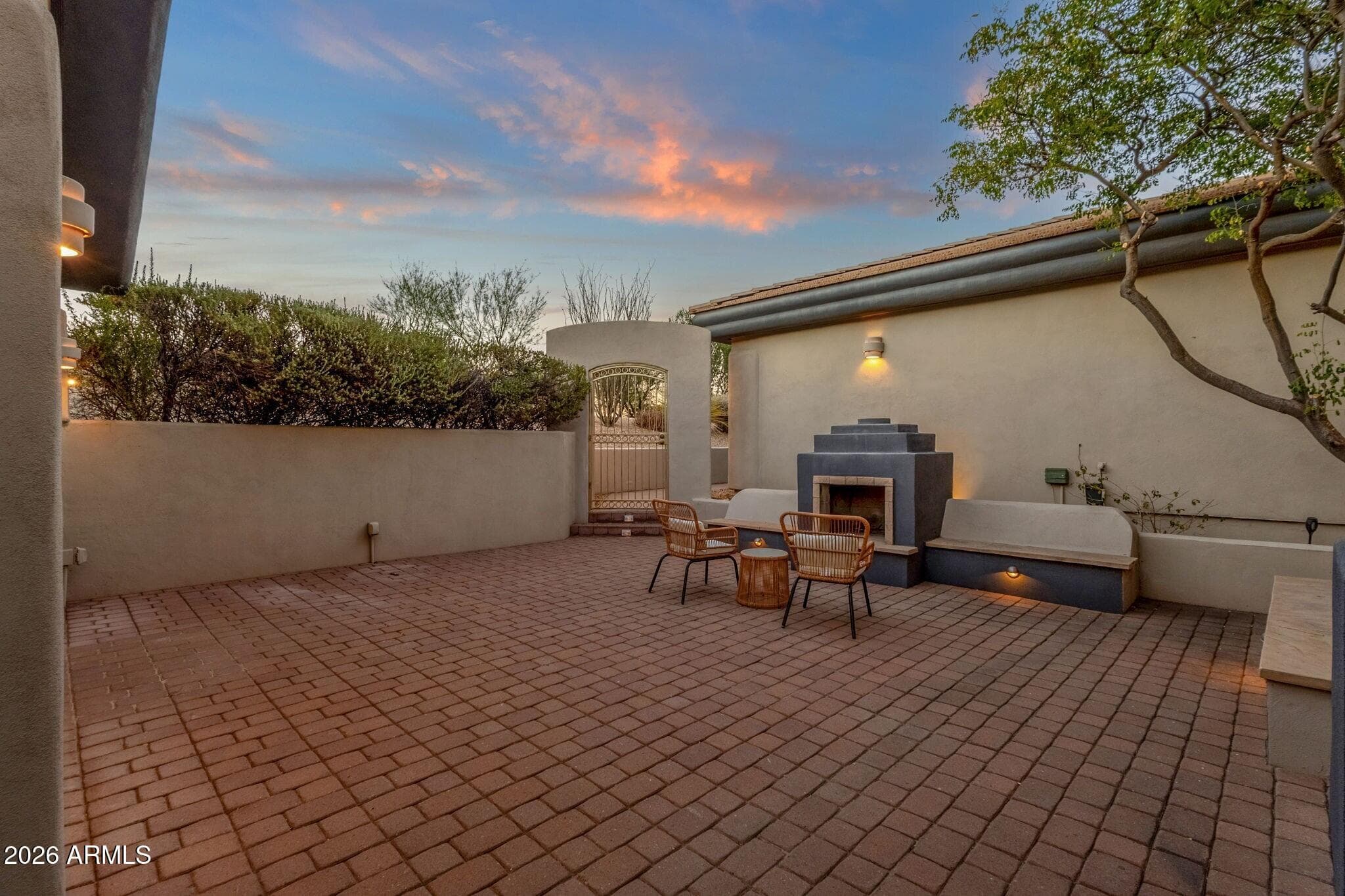 15205 E SUNDOWN Drive, Fountain Hills, AZ 85268 — photo 10 of 89