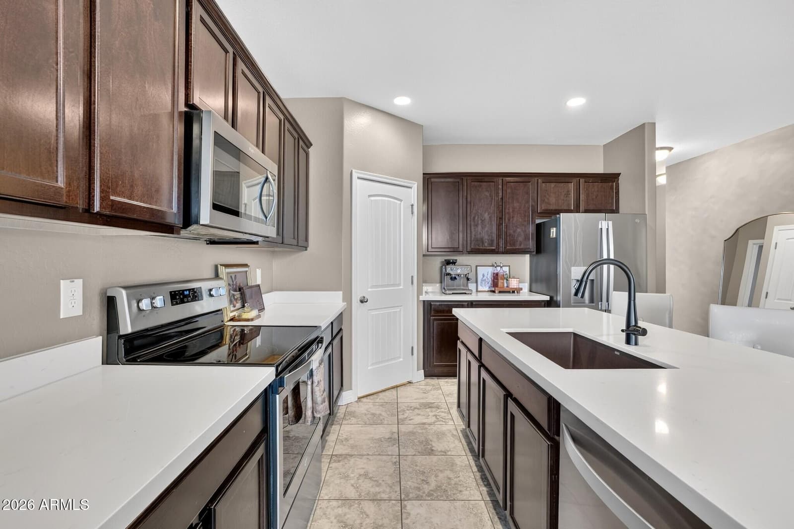 18349 W VIA DEL SOL, Surprise, AZ 85387 — photo 13 of 53