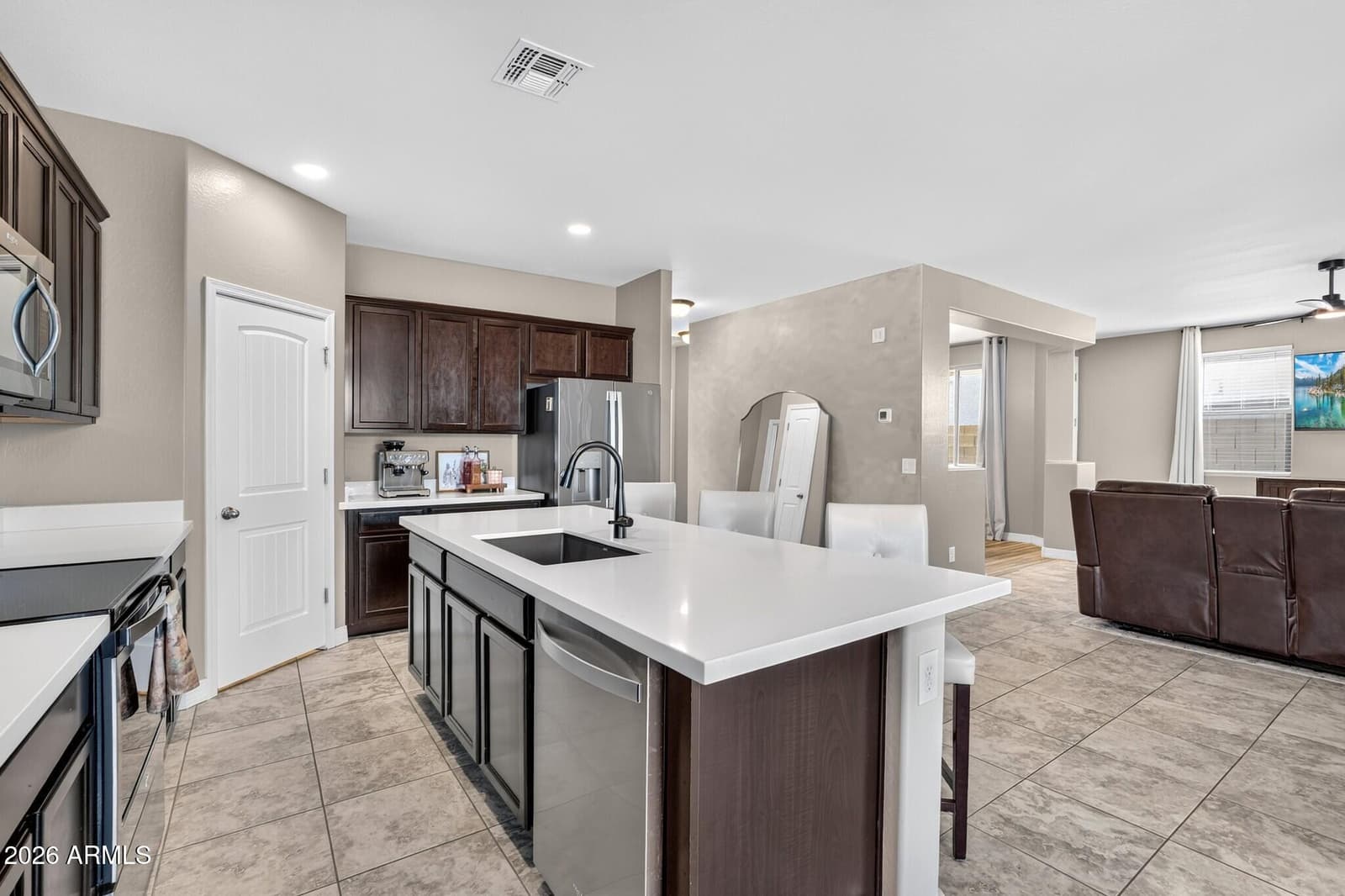 18349 W VIA DEL SOL, Surprise, AZ 85387 — photo 14 of 53