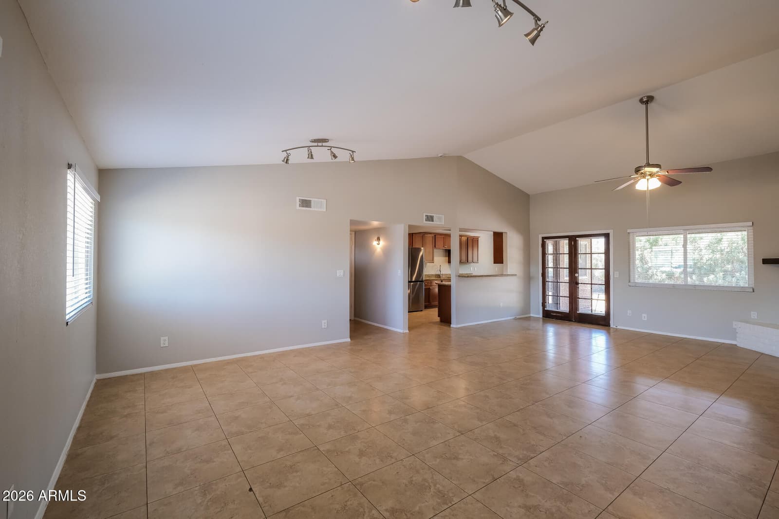 3551 W JOAN DE ARC Avenue, Phoenix, AZ 85029 — photo 5 of 21