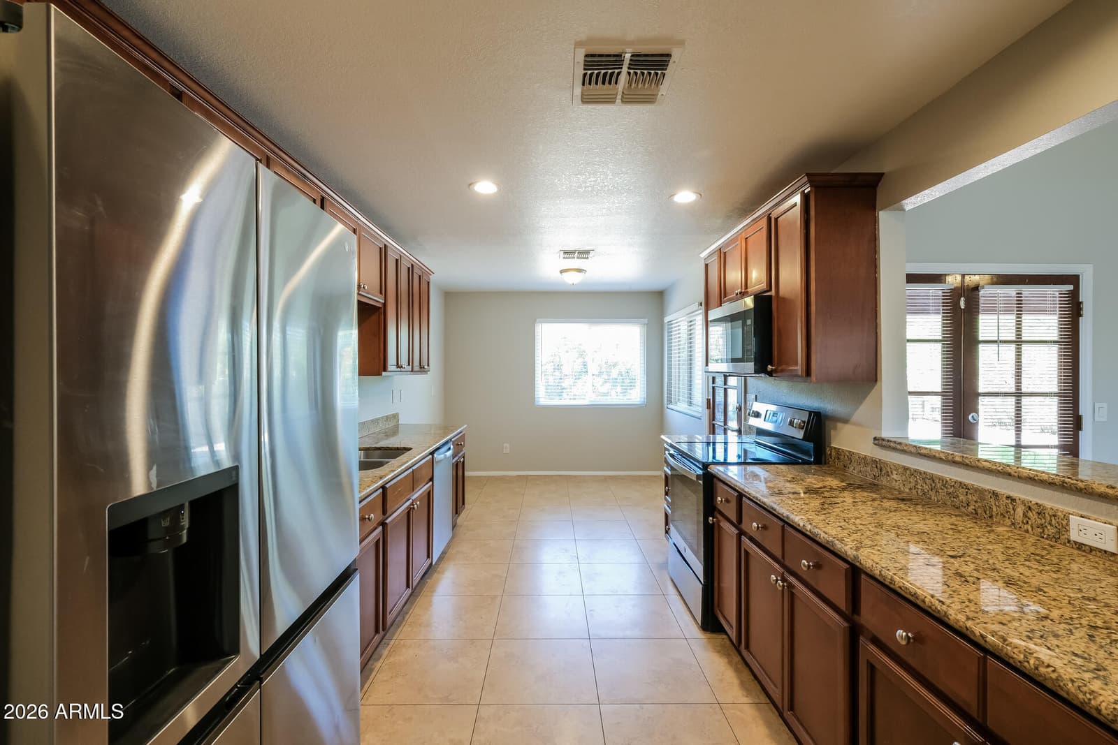 3551 W JOAN DE ARC Avenue, Phoenix, AZ 85029 — photo 9 of 21