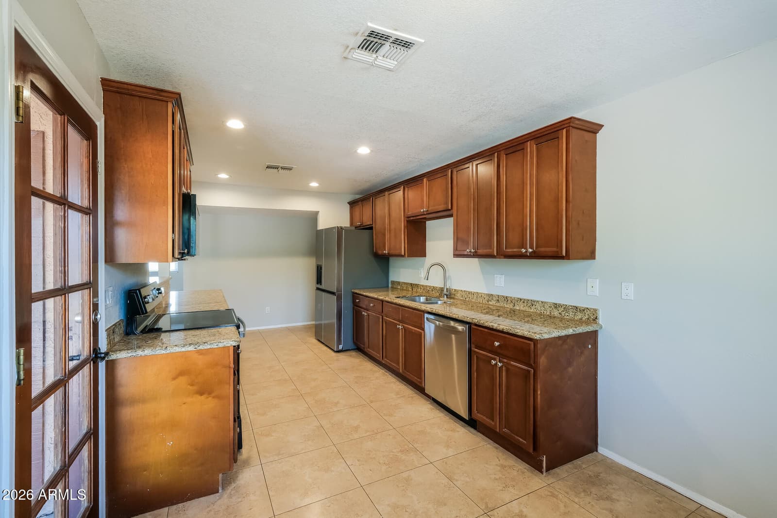 3551 W JOAN DE ARC Avenue, Phoenix, AZ 85029 — photo 10 of 21