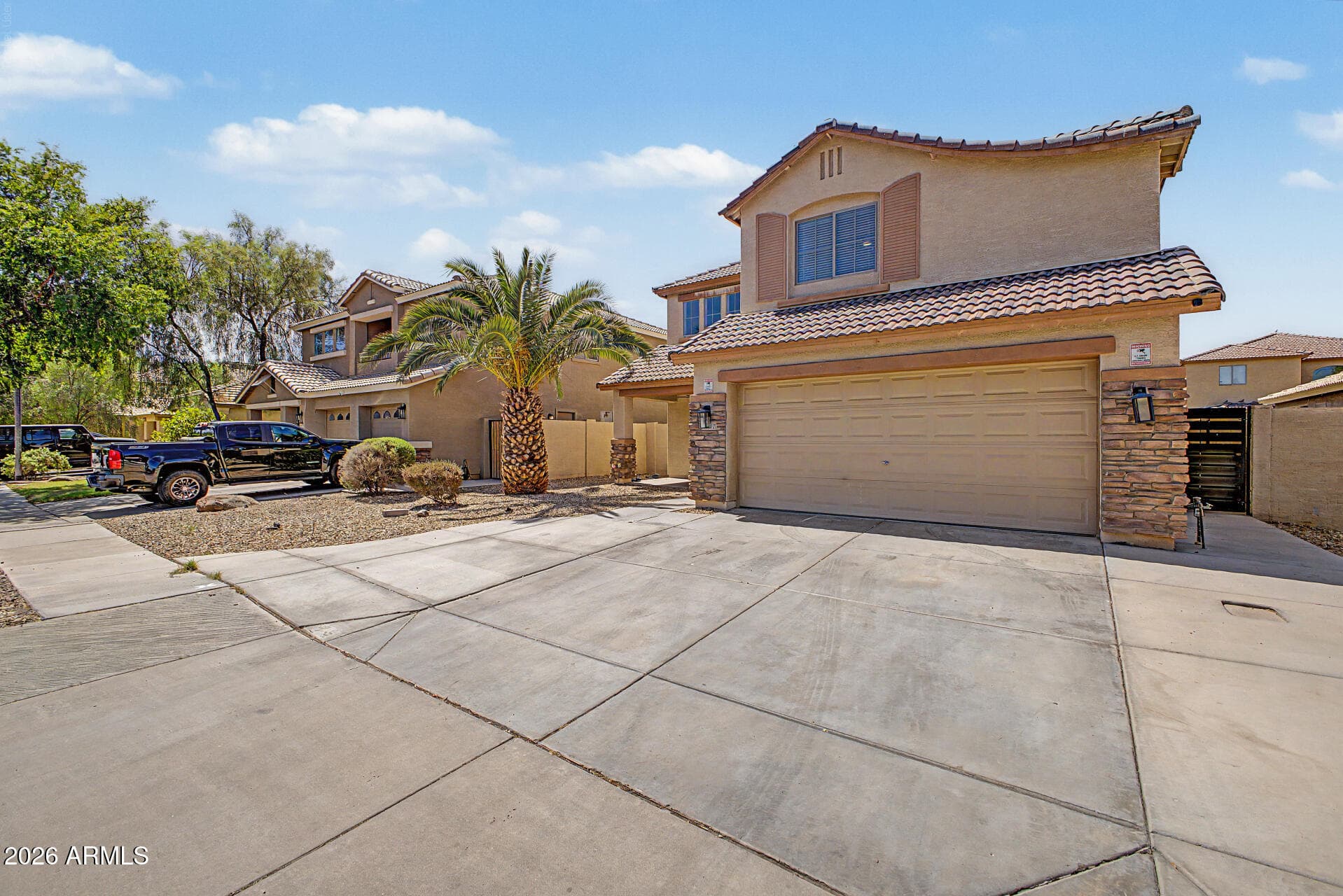 10521 W LA REATA Avenue, Avondale, AZ 85392 — photo 3 of 38