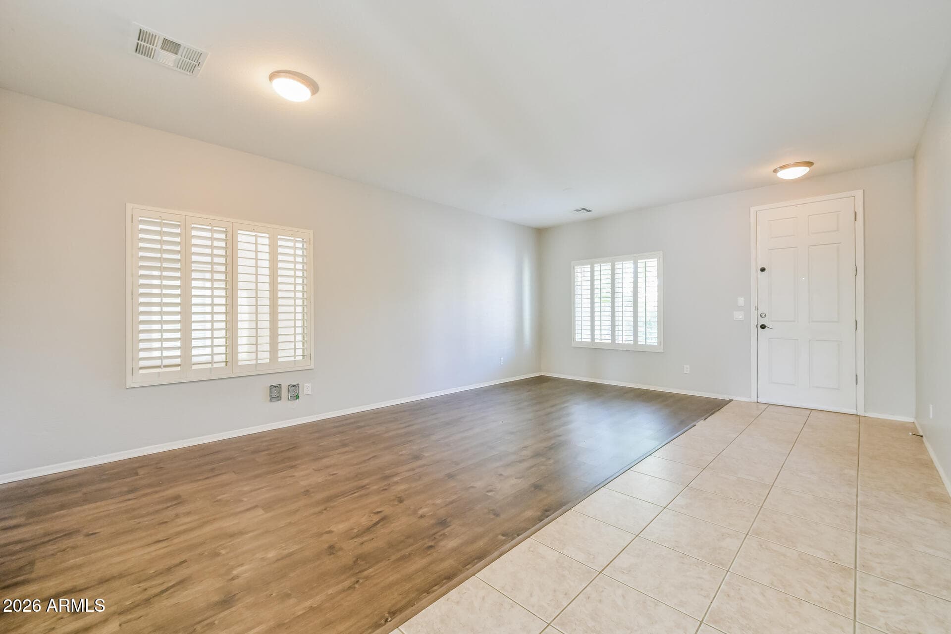 1186 E COUNTRY CROSSING Way, San Tan Valley, AZ 85143 — photo 9 of 22
