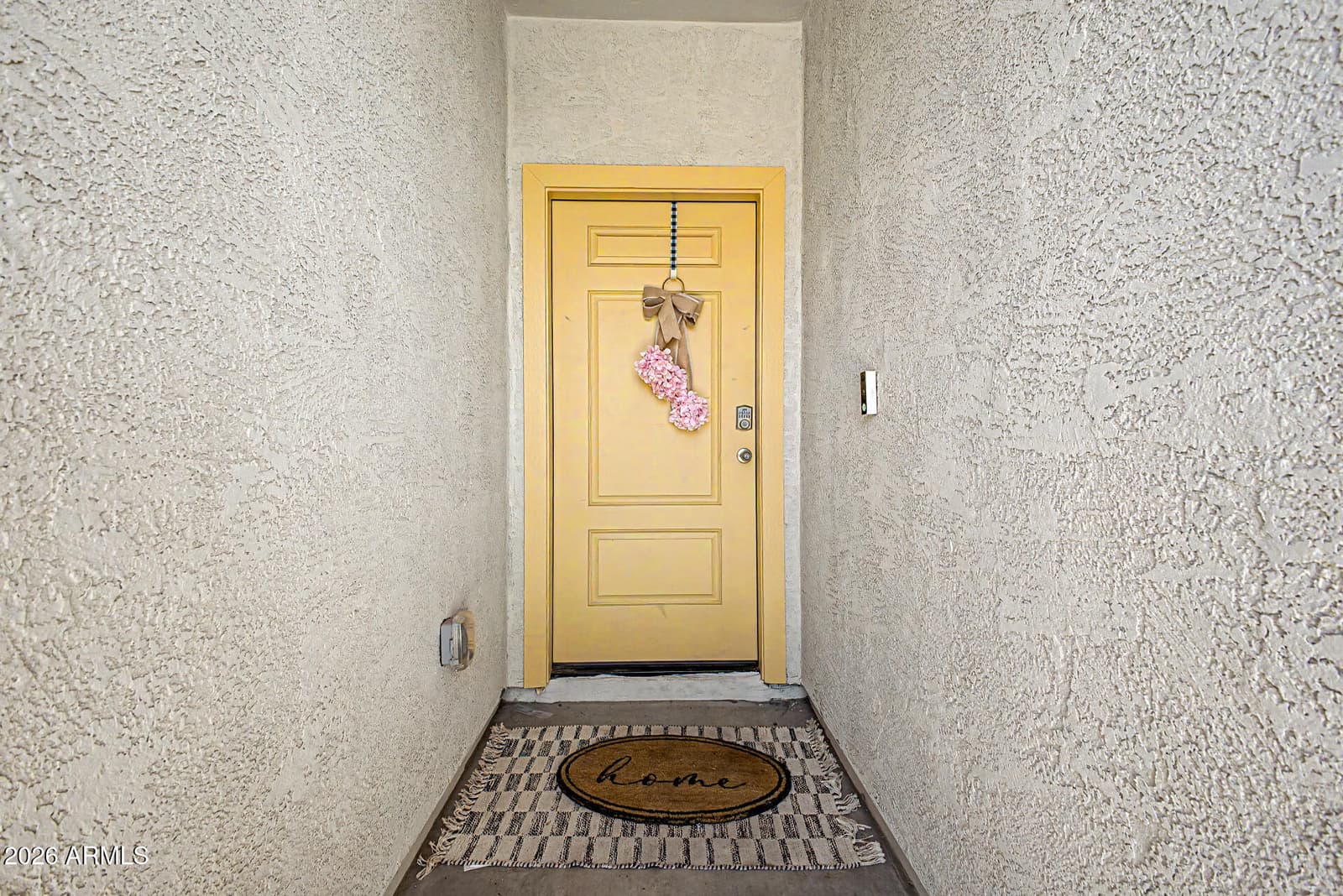2824 W SEAVER Avenue, Apache Junction, AZ 85120 — photo 5 of 68