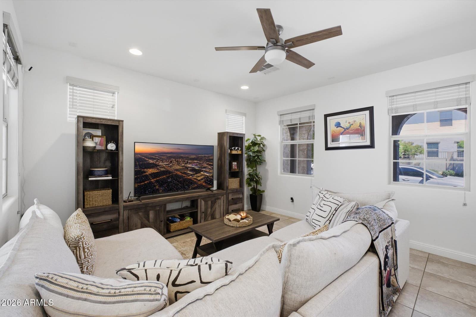 6851 E BOISE Street, Mesa, AZ 85207 — photo 4 of 25