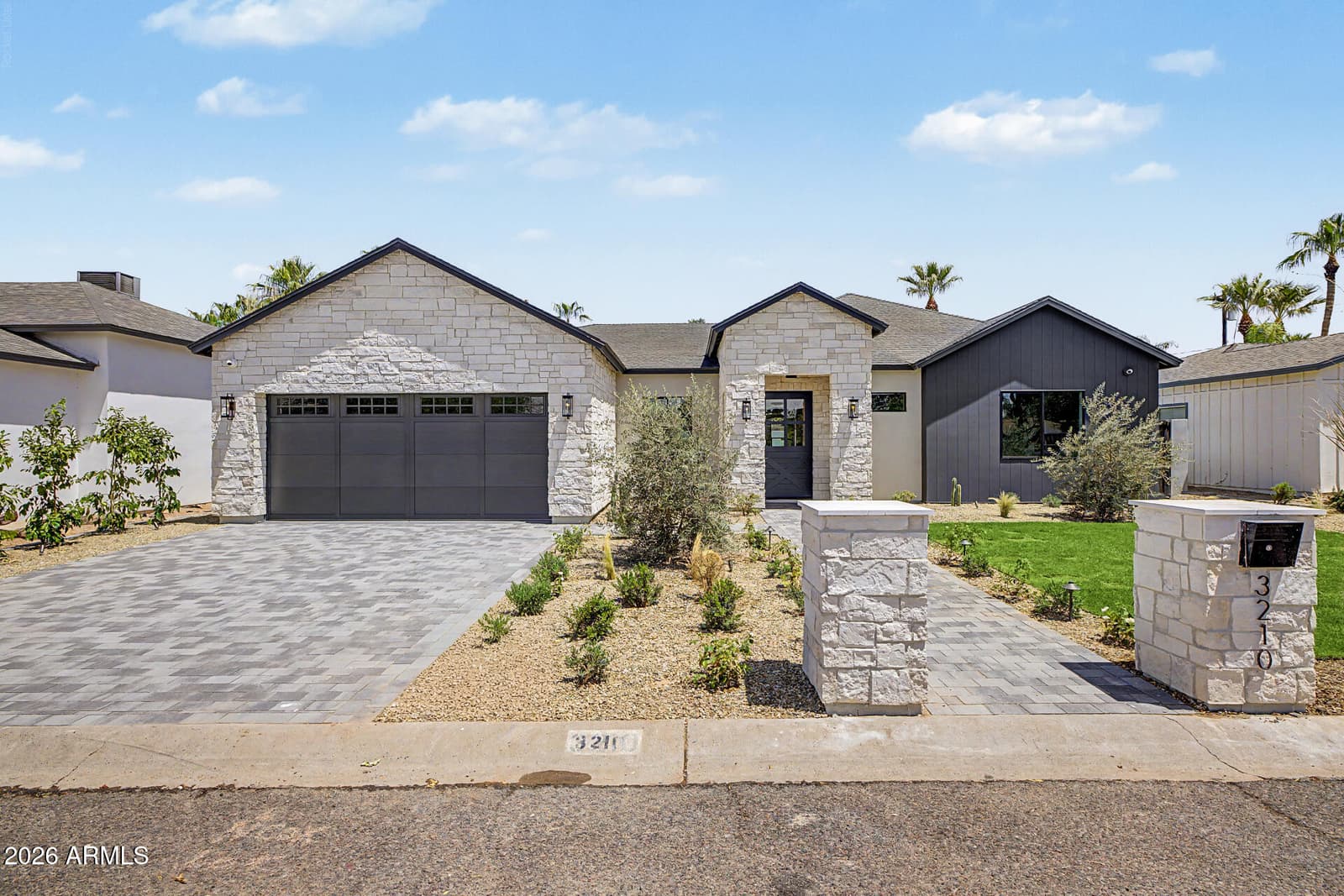 3210 E OREGON Avenue, Phoenix, AZ 85018 — photo 2 of 83