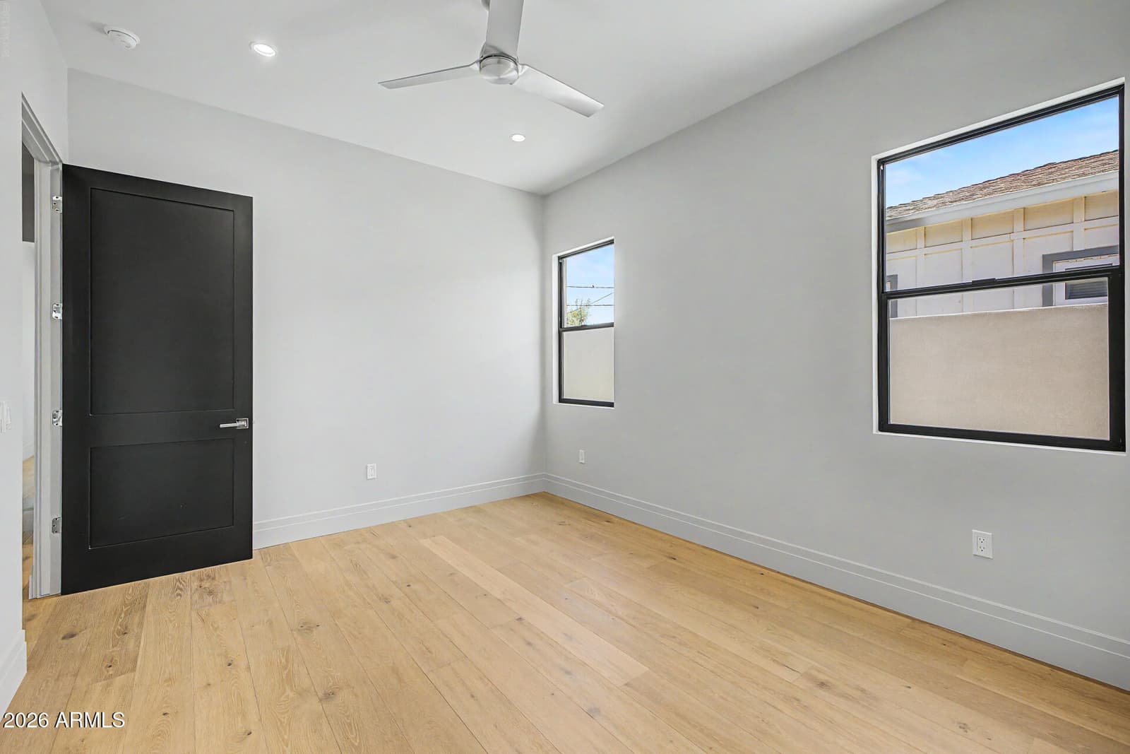 3210 E OREGON Avenue, Phoenix, AZ 85018 — photo 63 of 83