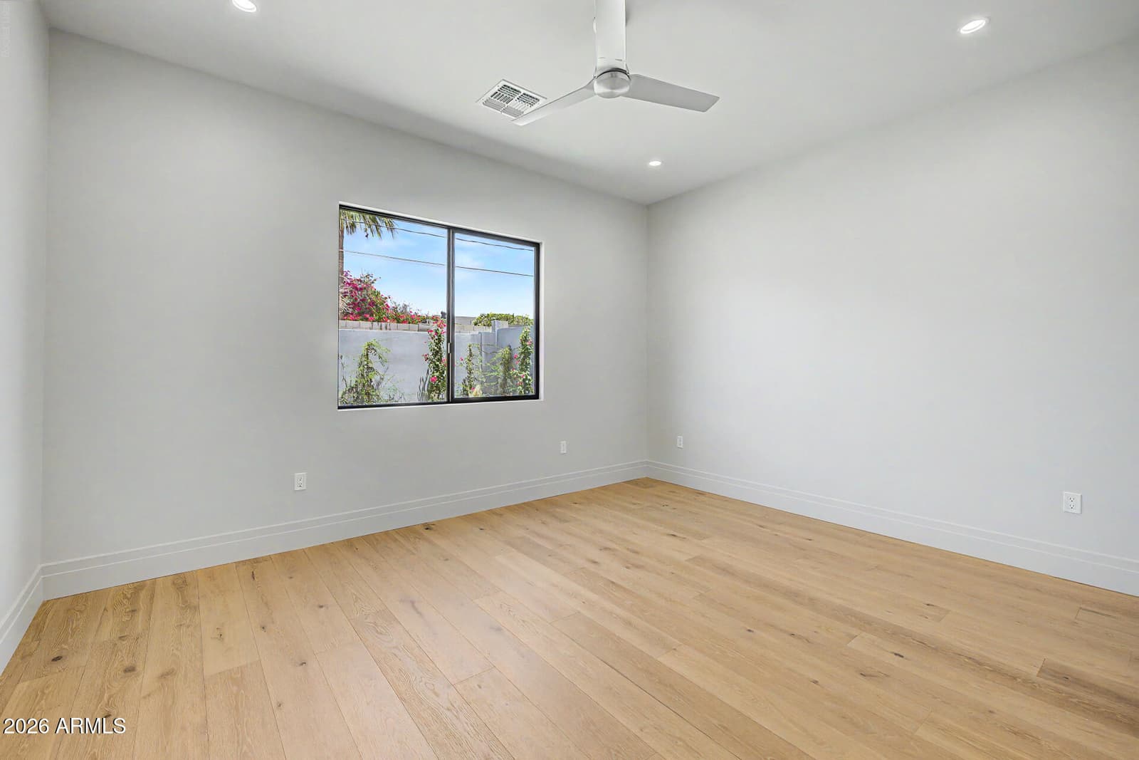 3210 E OREGON Avenue, Phoenix, AZ 85018 — photo 65 of 83