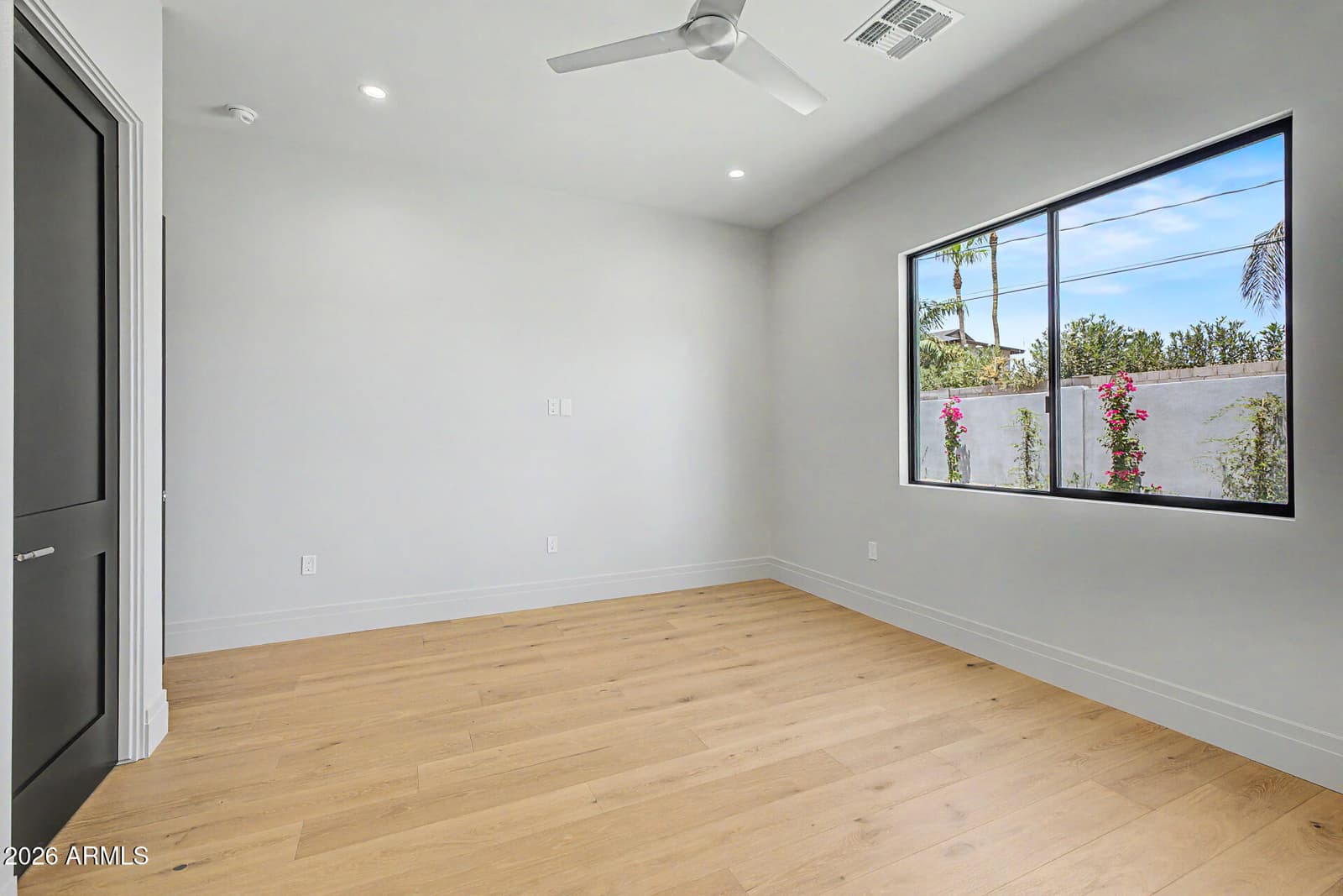 3210 E OREGON Avenue, Phoenix, AZ 85018 — photo 68 of 83