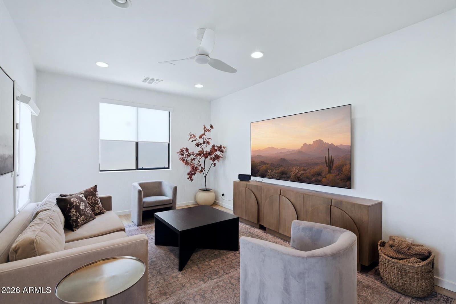 10019 E Hillside Drive E, Scottsdale, AZ 85255 — photo 17 of 59