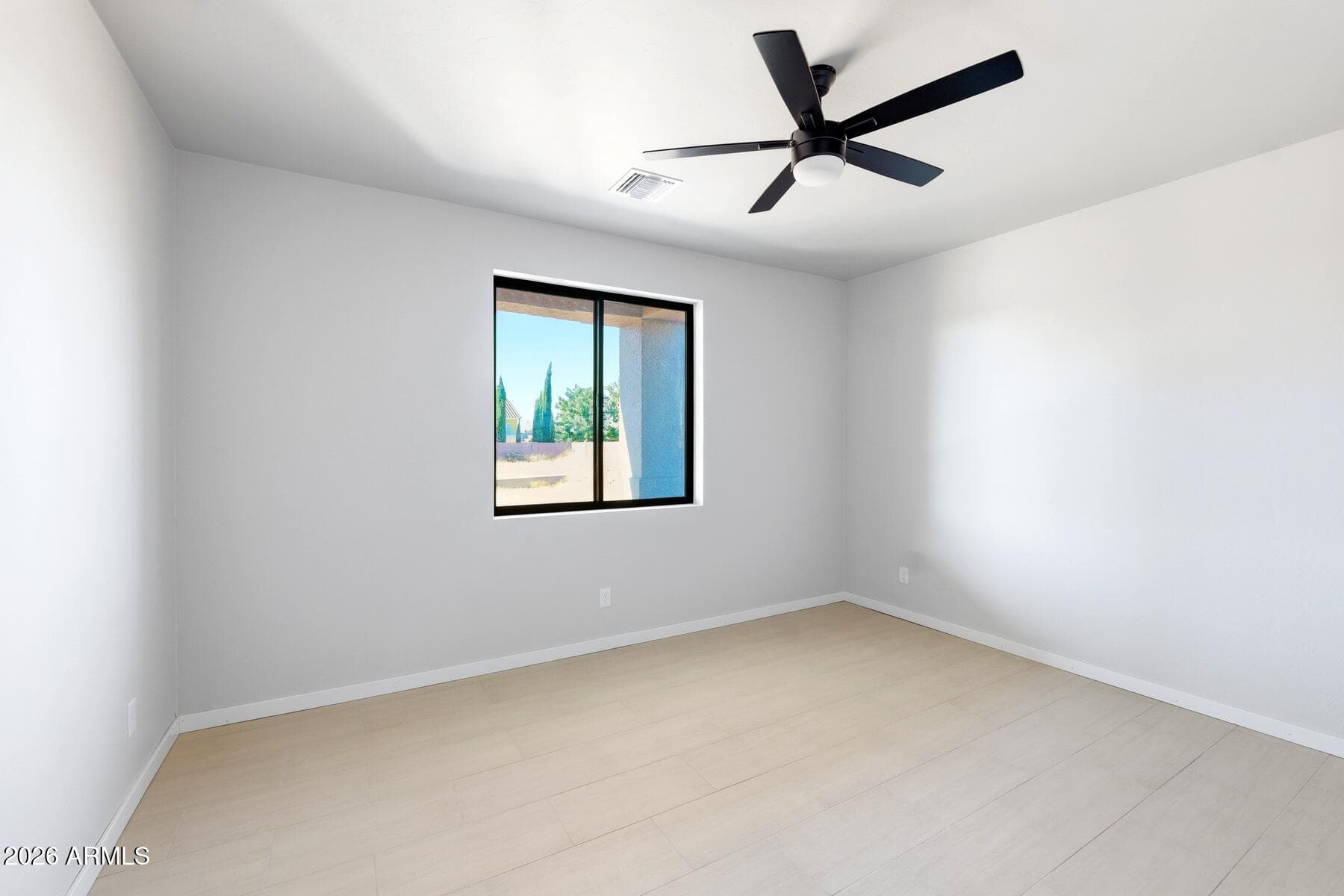 2367 ISLA BONITA Drive, Sierra Vista, AZ 85650 — photo 17 of 32