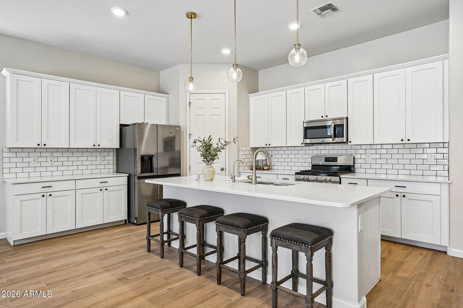 3074 E SUNRISE Place, Chandler, AZ 85286 — photo 4 of 34