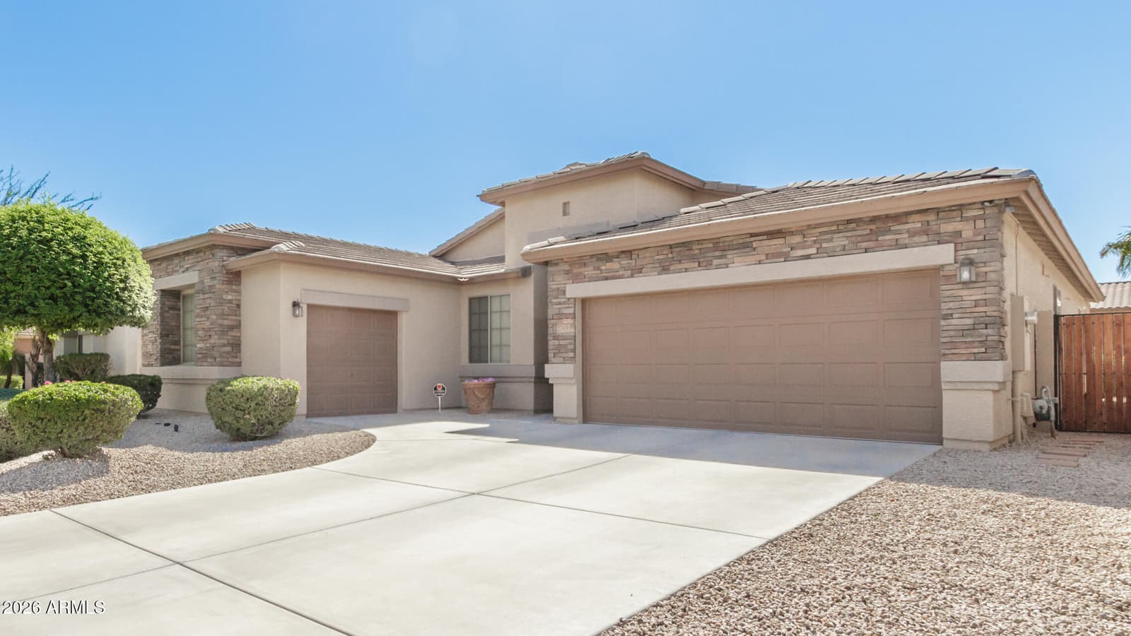 27619 N 65TH Drive, Phoenix, AZ 85083 — photo 2 of 18