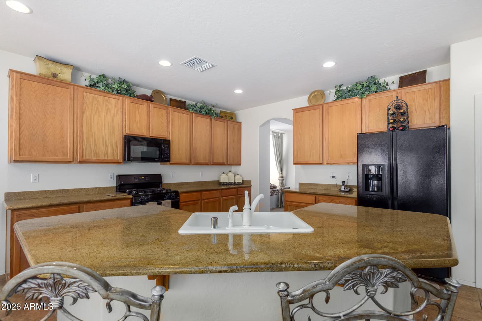 27619 N 65TH Drive, Phoenix, AZ 85083 — photo 8 of 18