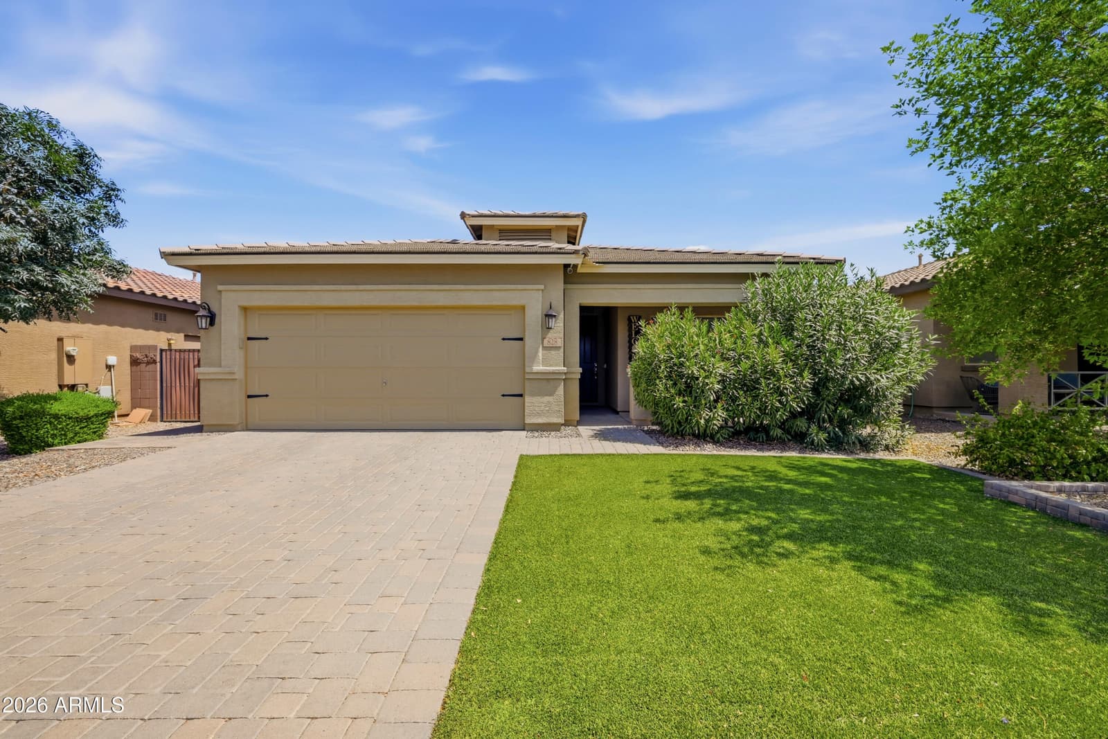 828 W LEADWOOD Avenue, Queen Creek, AZ 85140 — photo 1 of 27