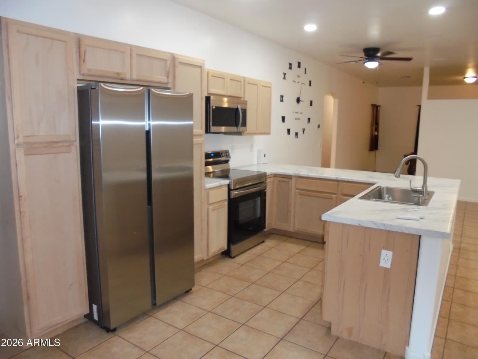 4204 S 78TH Lane, Phoenix, AZ 85043 — photo 7 of 21