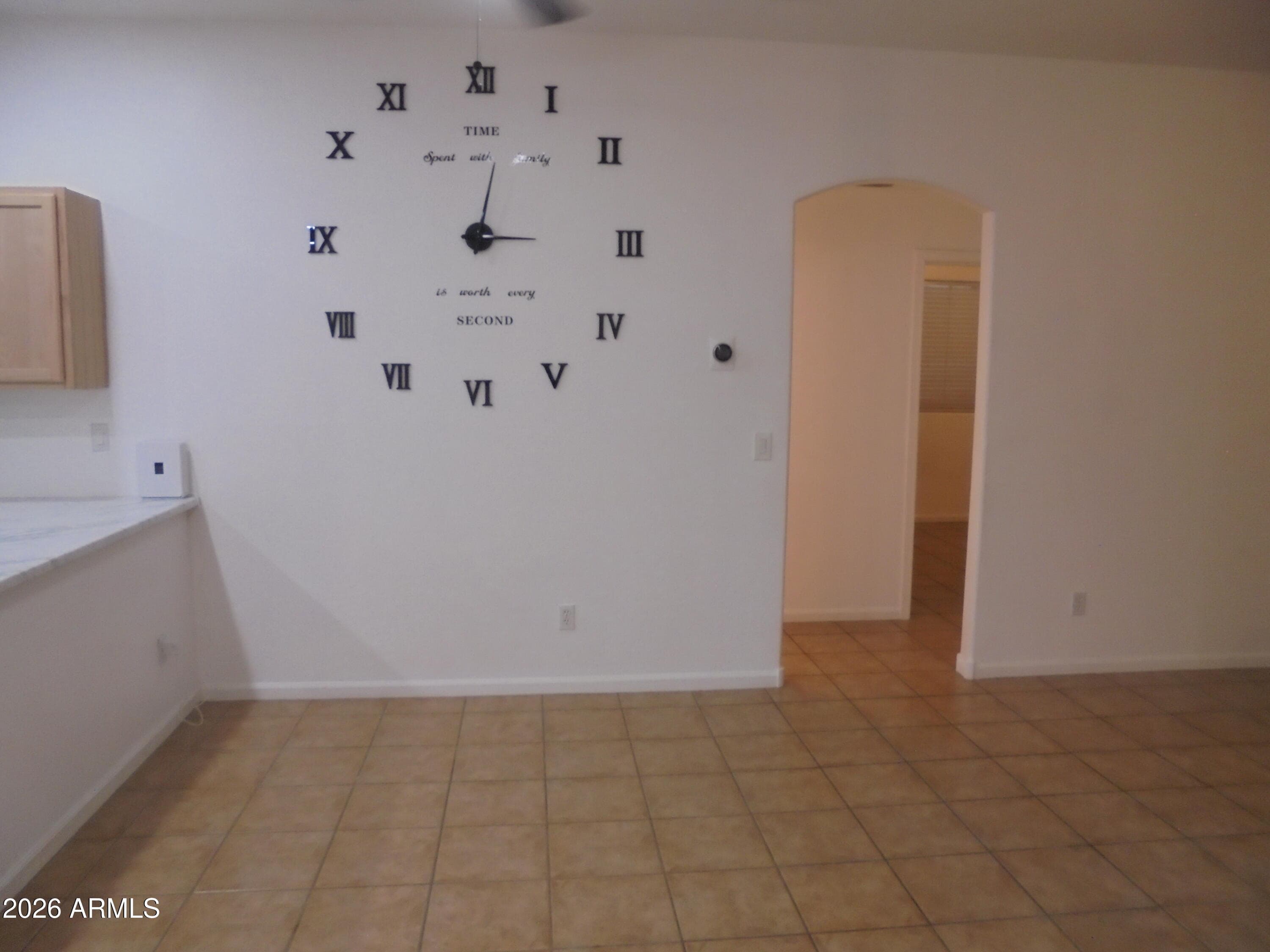 4204 S 78TH Lane, Phoenix, AZ 85043 — photo 8 of 21