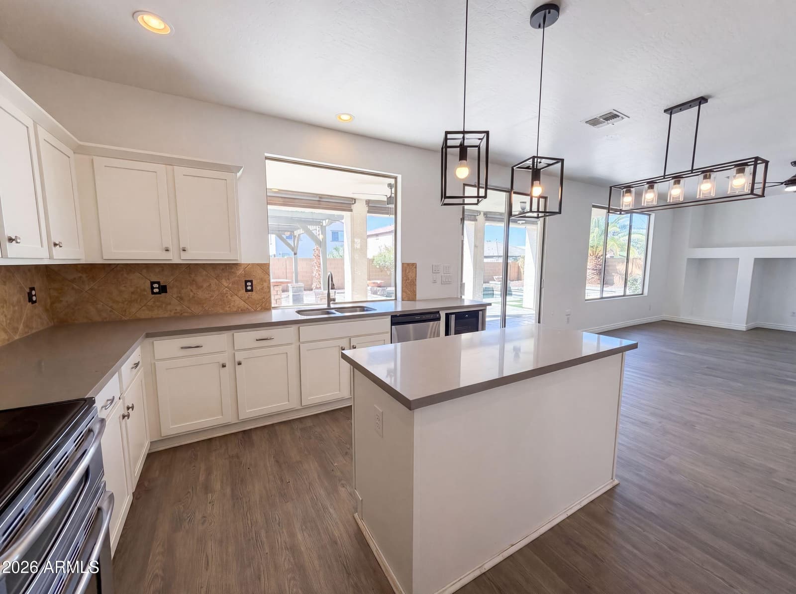 17645 W HALE BOPP Drive, Goodyear, AZ 85338 — photo 12 of 33