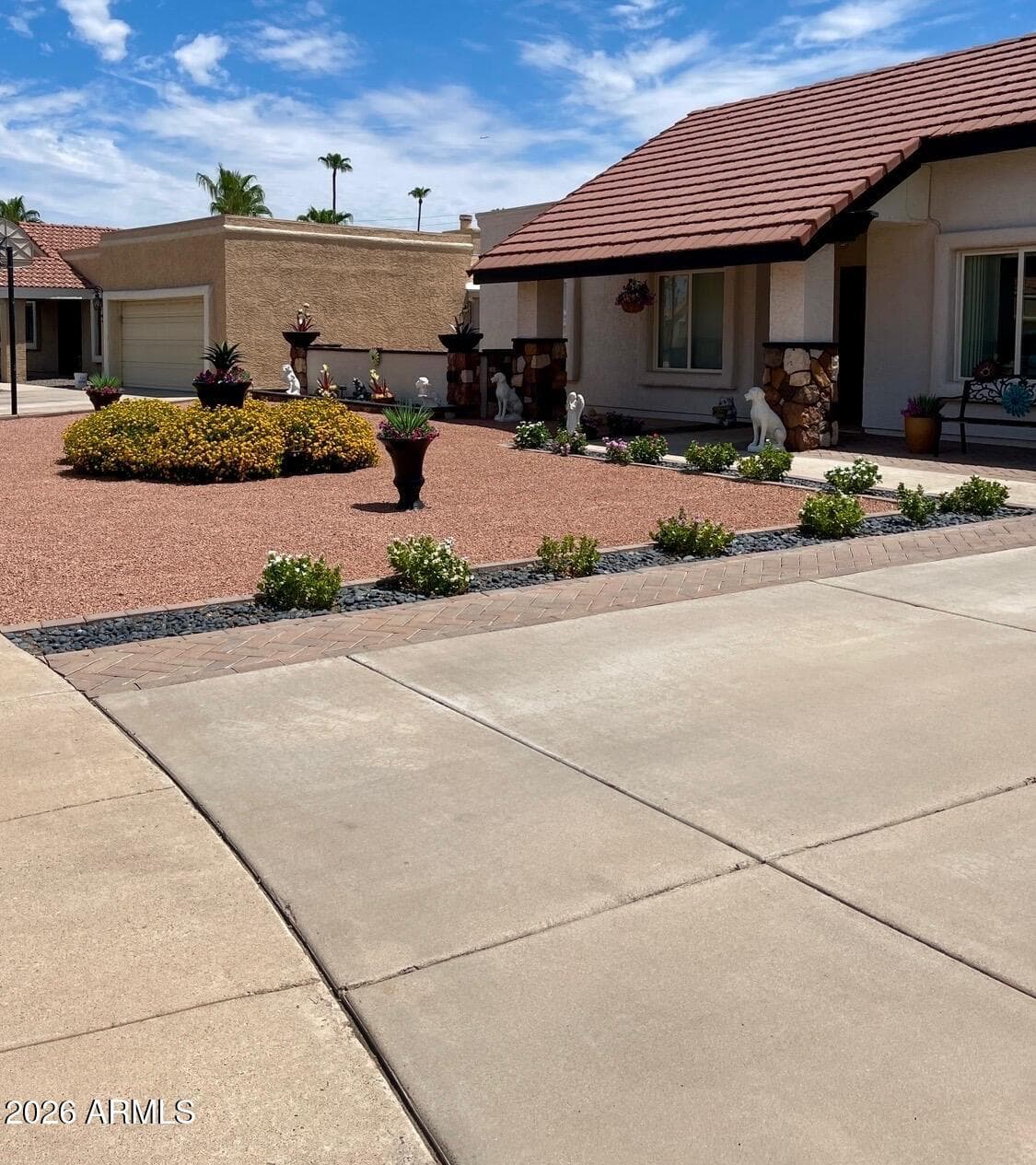 4045 S TAYLOR Drive, Tempe, AZ 85282 — photo 3 of 30