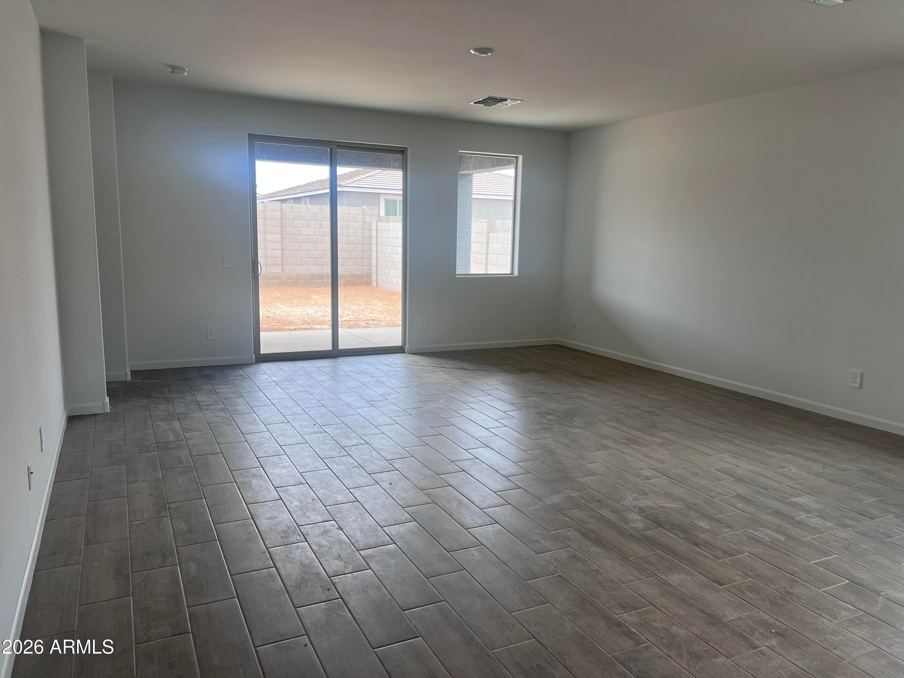 9528 W GABY Road, Tolleson, AZ 85353 — photo 3 of 11