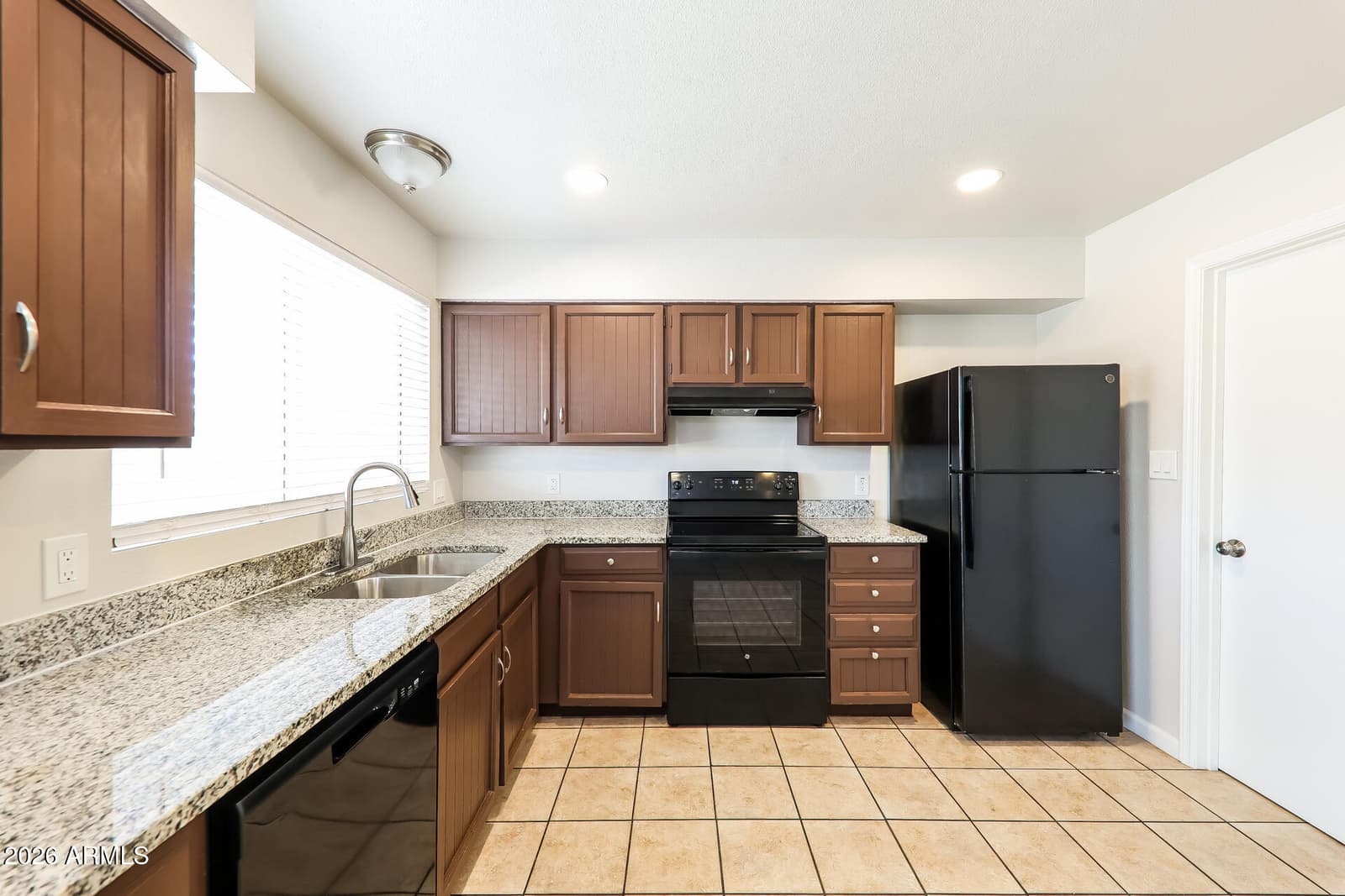 3808 W VILLA RITA Drive, Glendale, AZ 85308 — photo 10 of 26