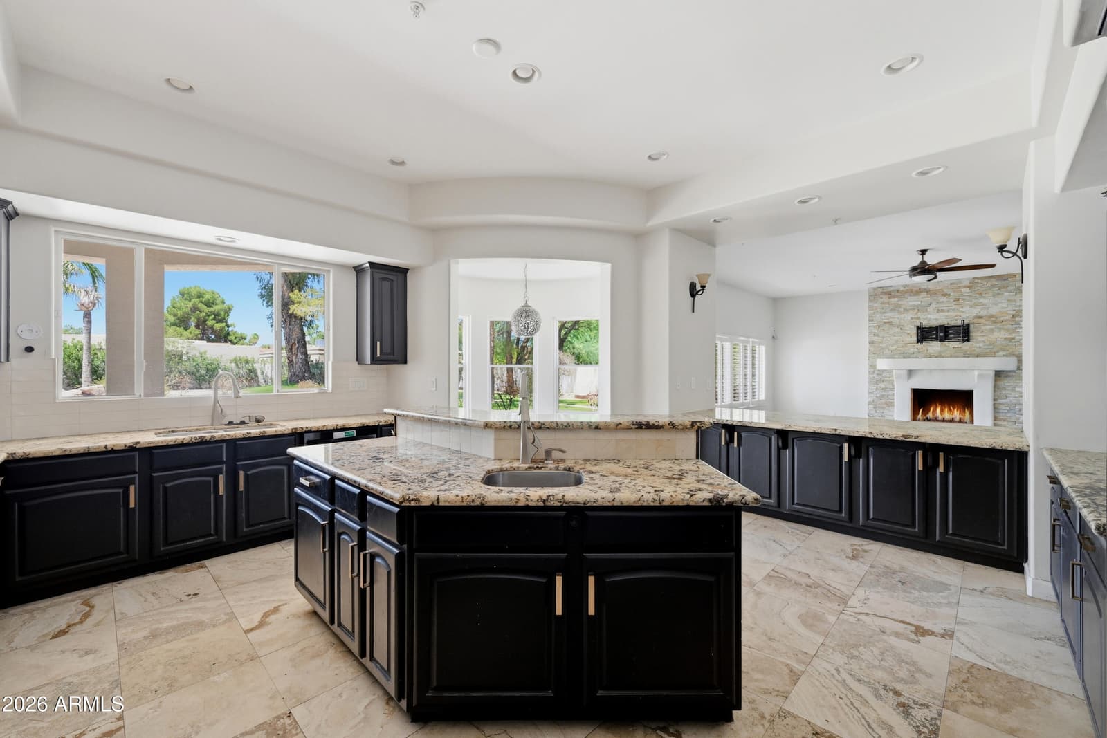 7214 E ROYAL PALM Road, Scottsdale, AZ 85258 — photo 1 of 39