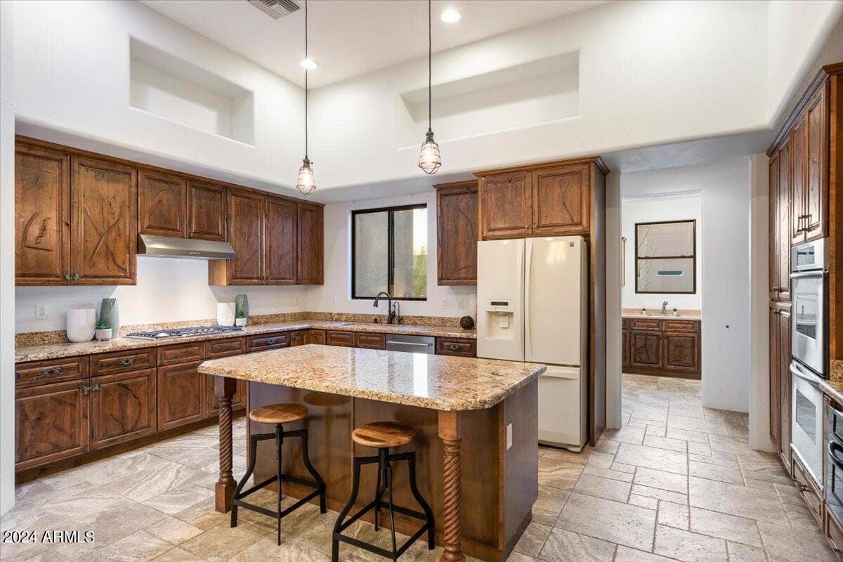 6523 E LONESOME Trail, Cave Creek, AZ 85331 — photo 14 of 46