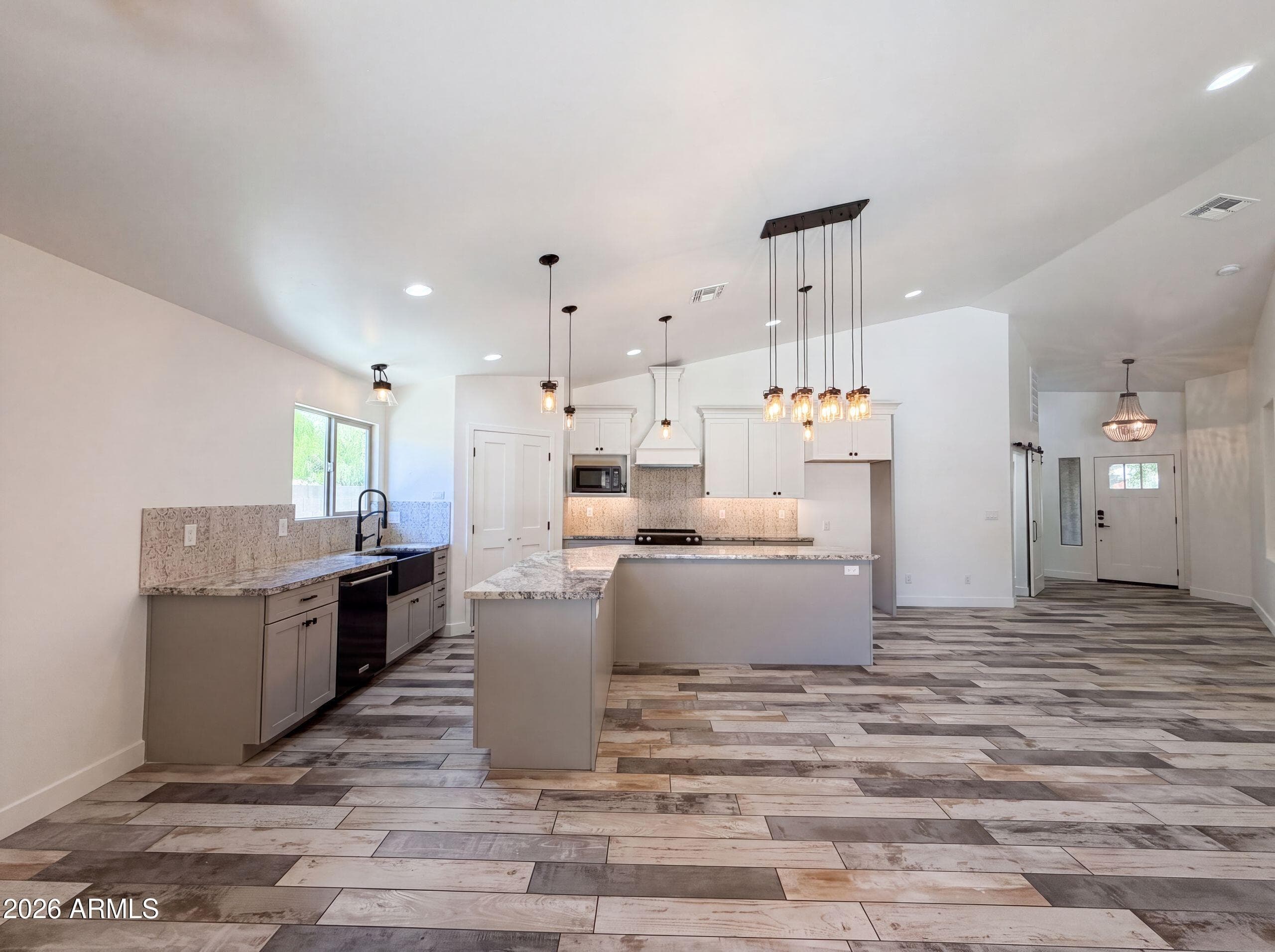 8747 W LONE CACTUS Drive, Peoria, AZ 85382 — photo 2 of 27
