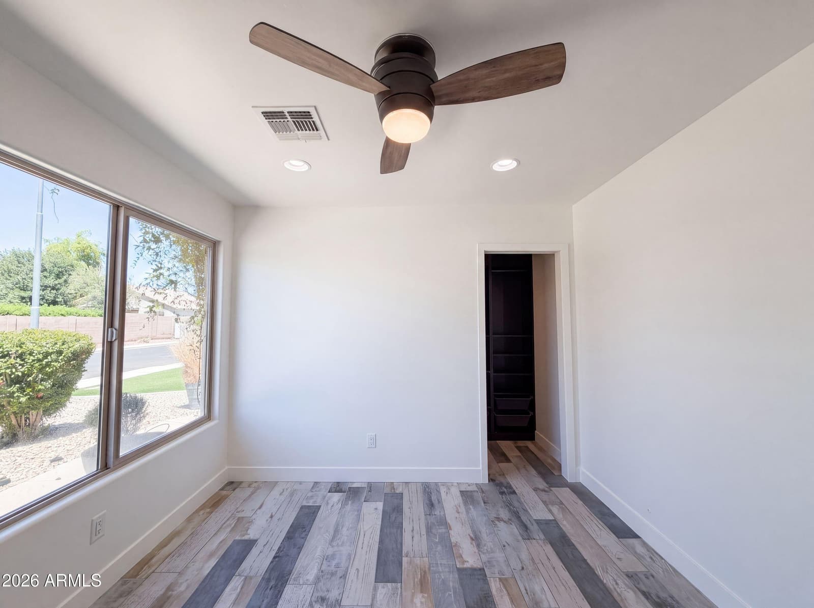 8747 W LONE CACTUS Drive, Peoria, AZ 85382 — photo 20 of 27