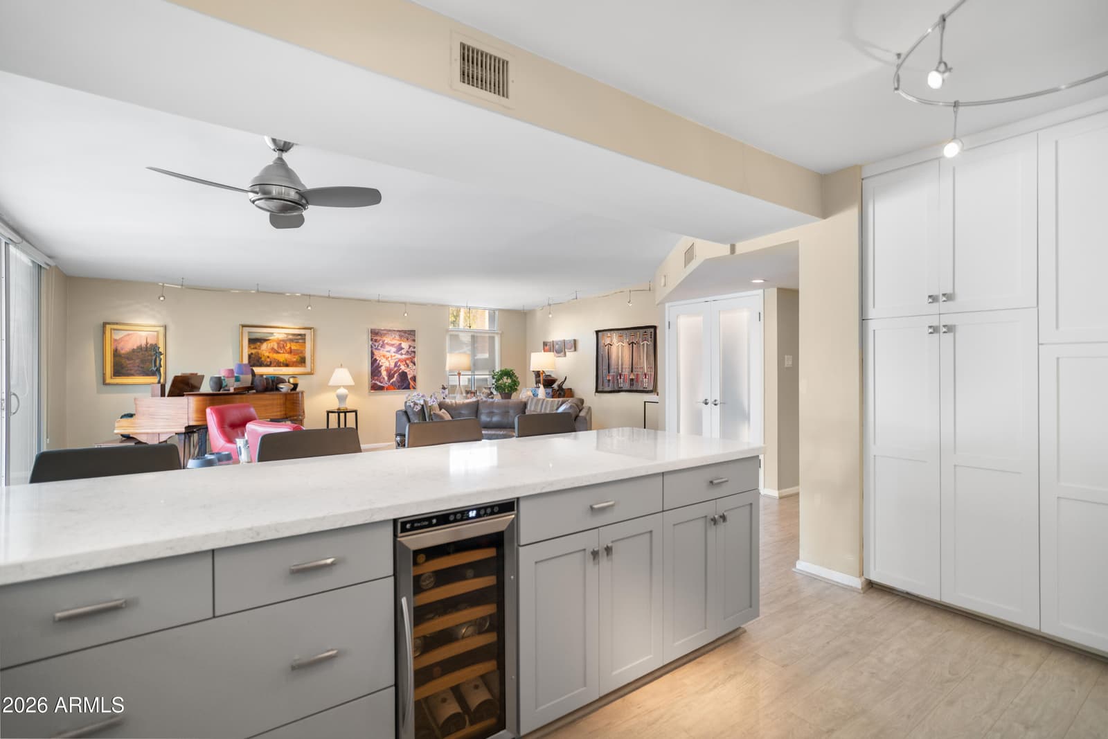 6502 N CENTRAL Avenue A101, Phoenix, AZ 85012 — photo 9 of 51