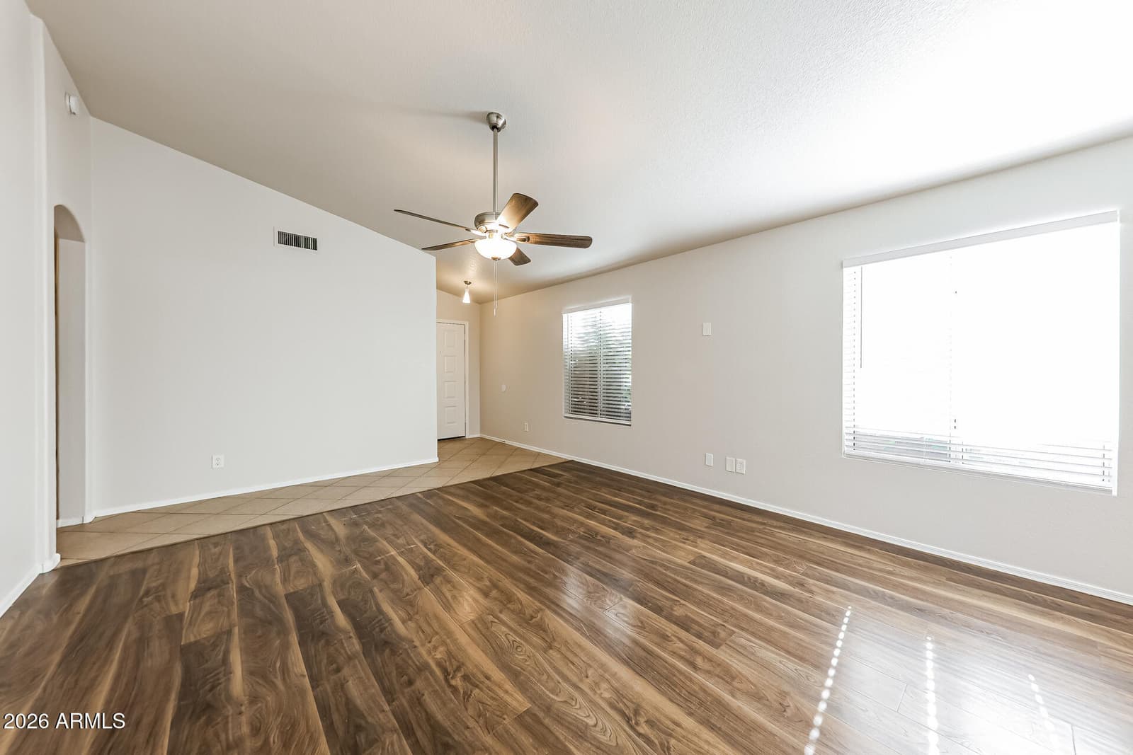 4015 W ROSE GARDEN Lane, Glendale, AZ 85308 — photo 5 of 26