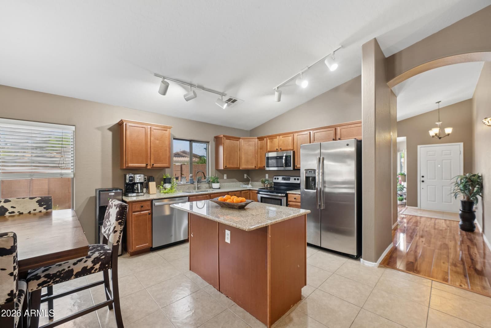 3243 W ALLENS PEAK Drive, San Tan Valley, AZ 85144 — photo 15 of 60