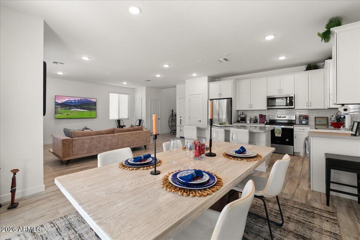 15043 W DESERT BLOOM Street, Goodyear, AZ 85338 — photo 6 of 18