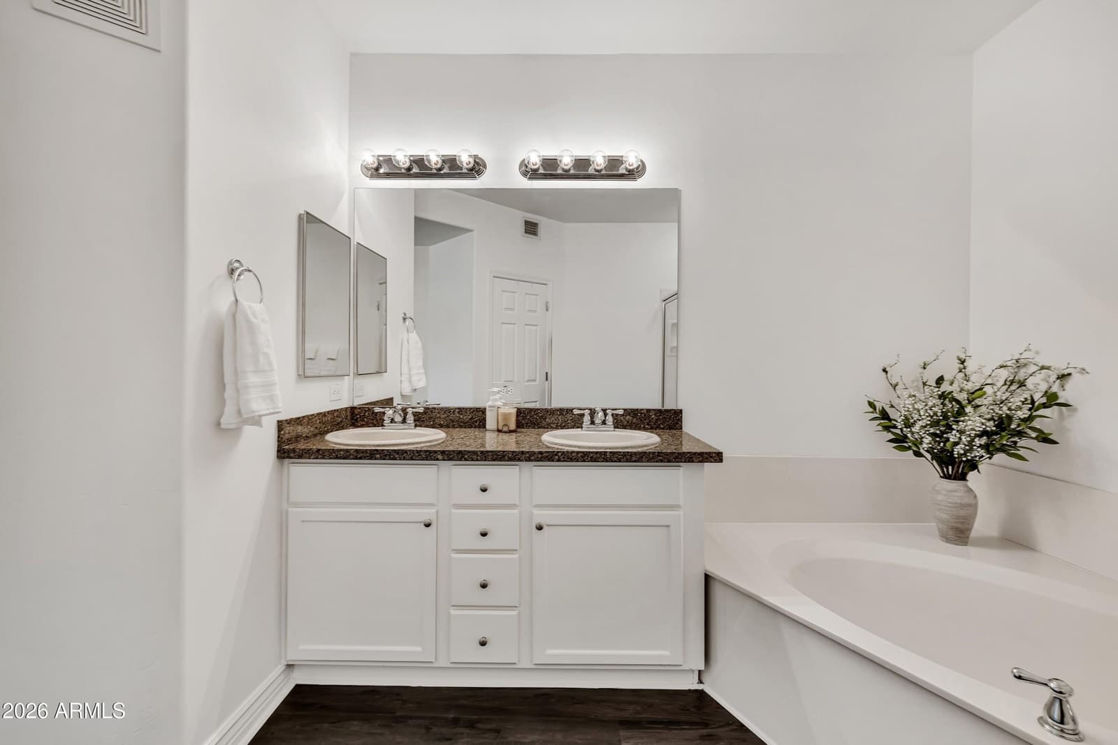 5350 E Deer Valley Drive 3262, Phoenix, AZ 85054 — photo 16 of 47