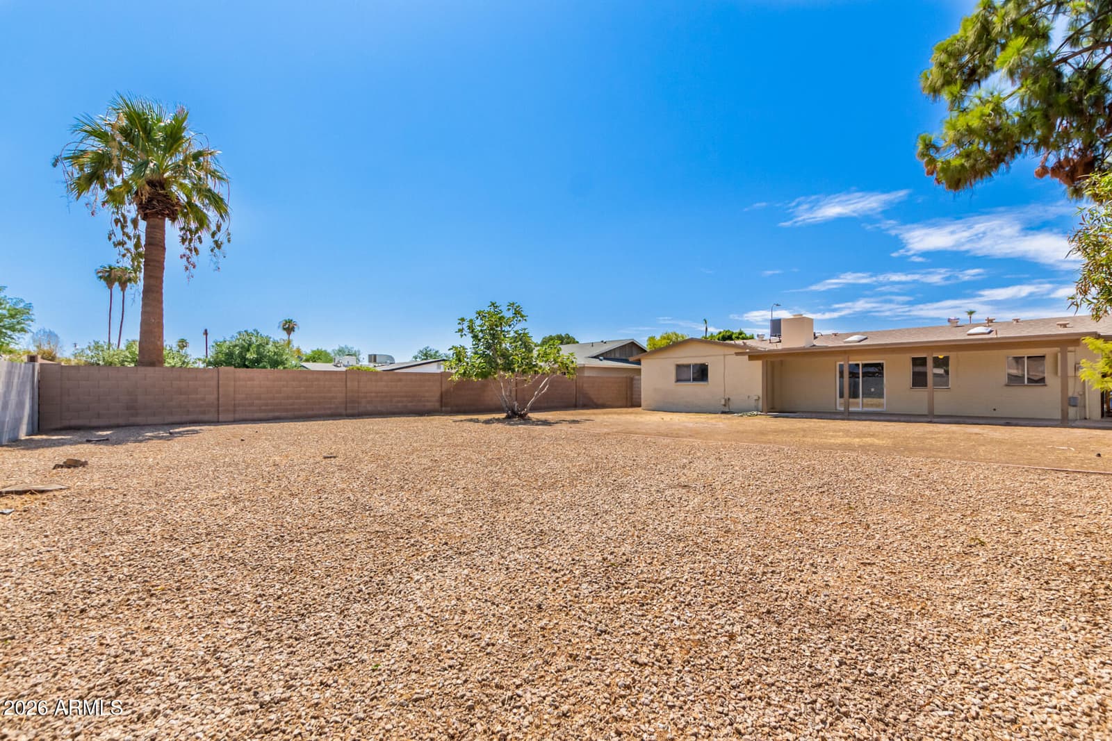 2118 E Carson Drive, Tempe, AZ 85282 — photo 2 of 30